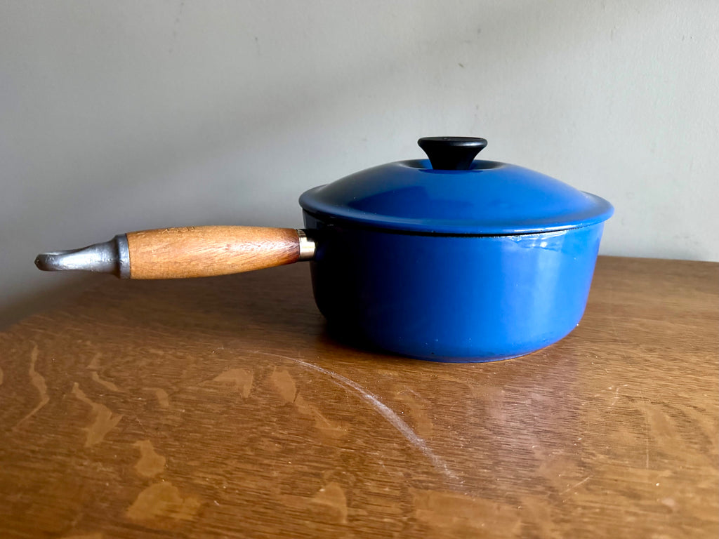 Large Cobalt Blue Le Creuset Lidded Pot #20 Saucier | 2.75 Qts Made in France Medium Cookware Enameled Sauce Pot Wood Handle | French Cookware