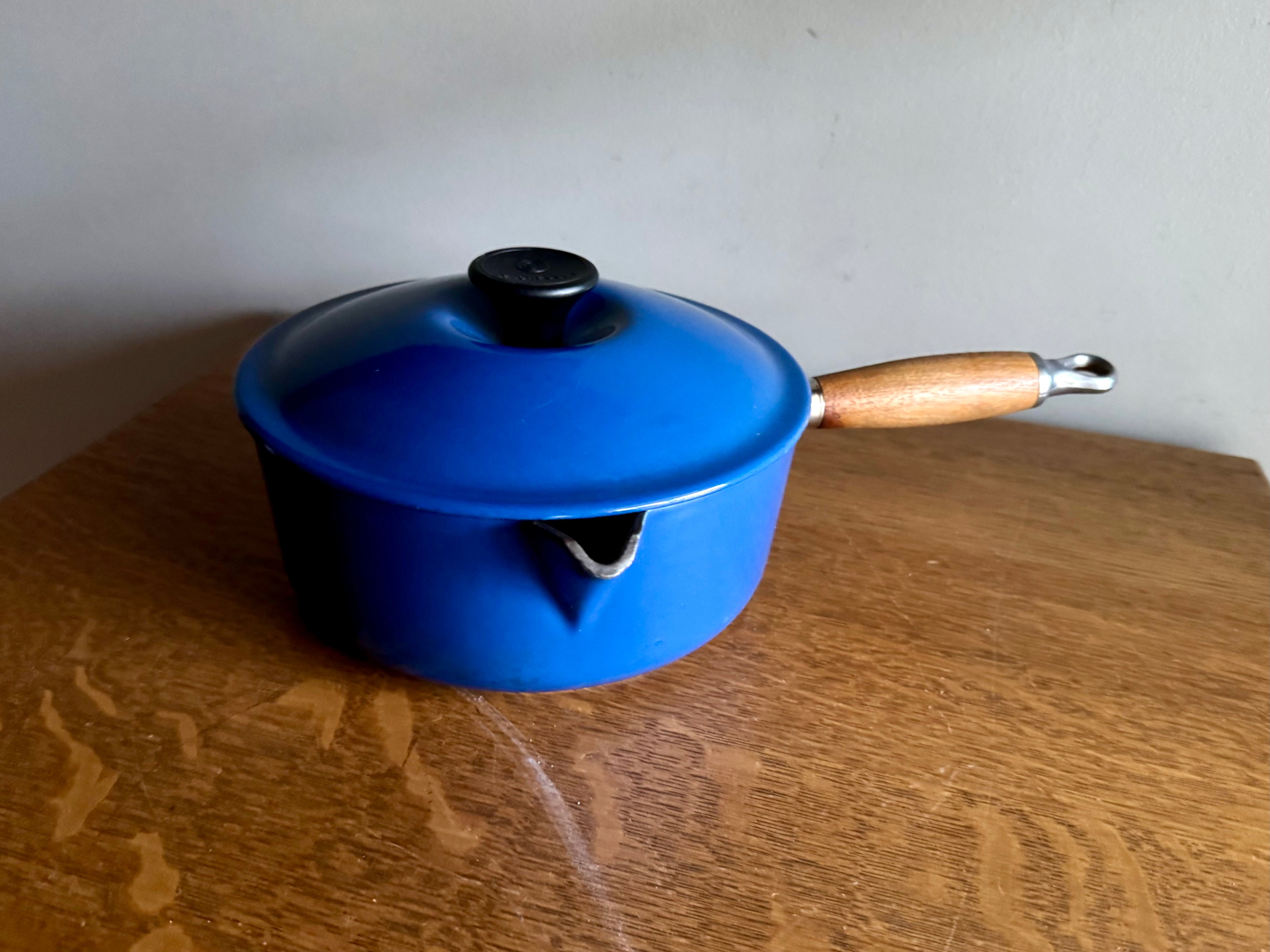 Large Cobalt Blue Le Creuset Lidded Pot #20 Saucier | 2.75 Qts Made in France Medium Cookware Enameled Sauce Pot Wood Handle | French Cookware