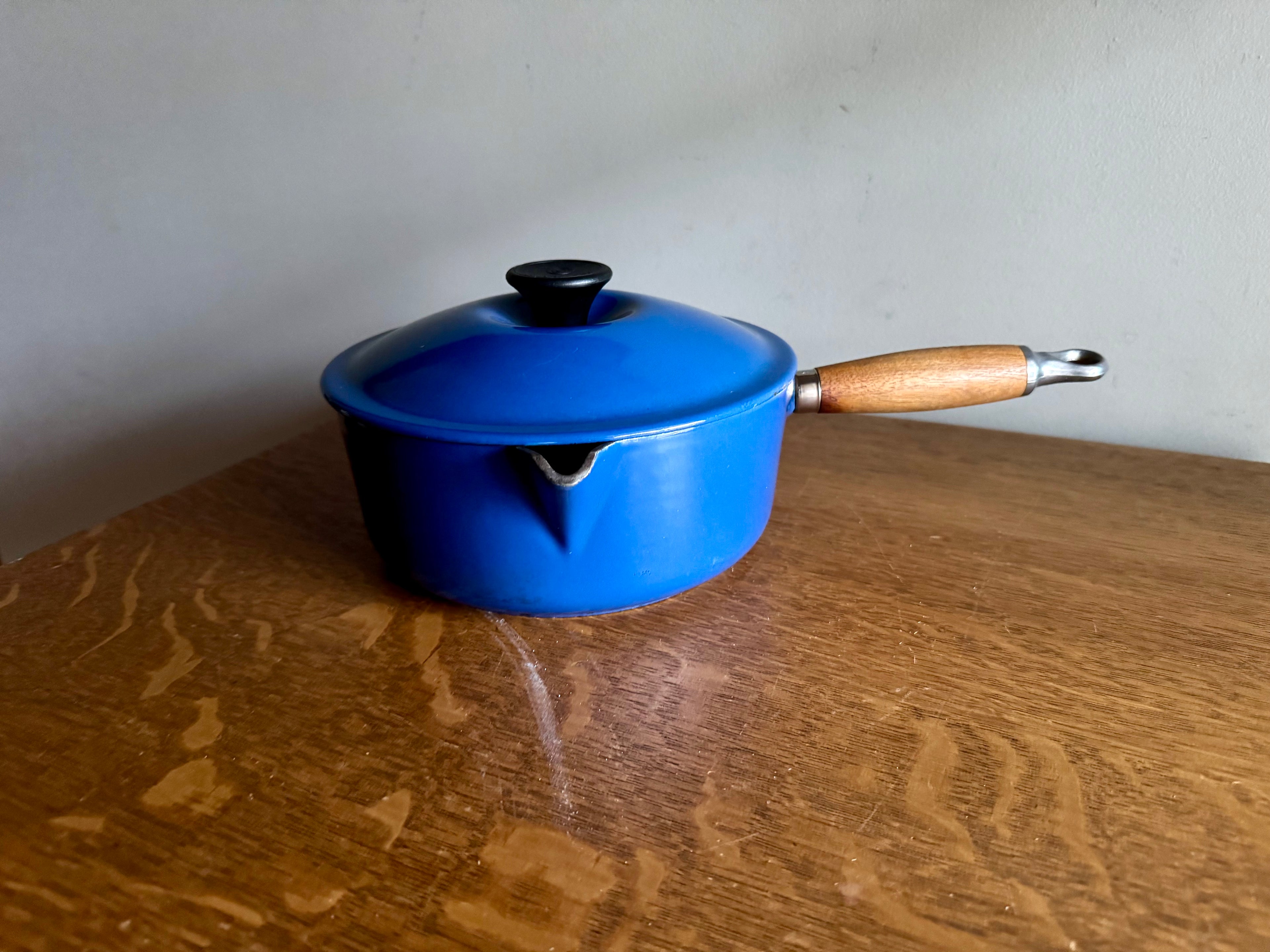 Large Cobalt Blue Le Creuset Lidded Pot #20 Saucier | 2.75 Qts Made in France Medium Cookware Enameled Sauce Pot Wood Handle | French Cookware