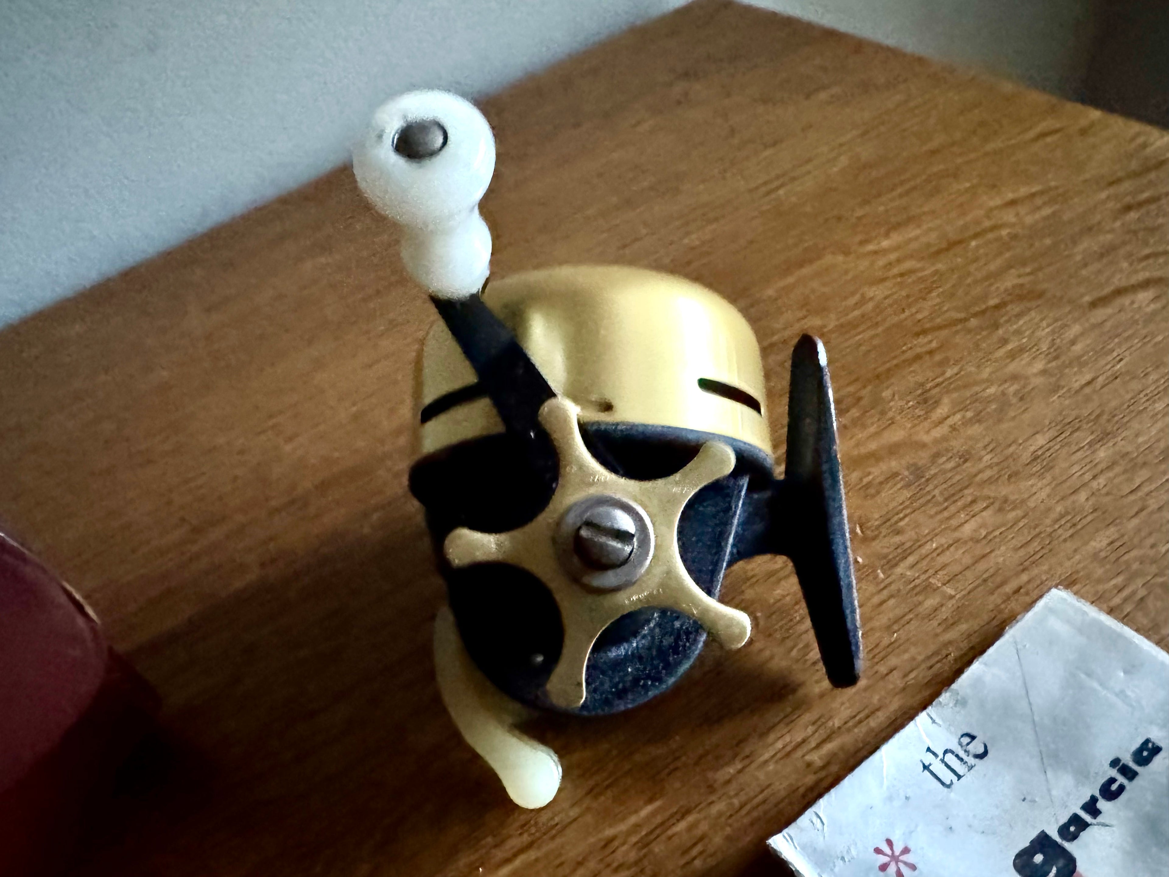 Vtg/Rare Abu Garcia Abumatic  Model 40 Spincast Reel in Kunglhovleverantor Leather Case and Original Manuals