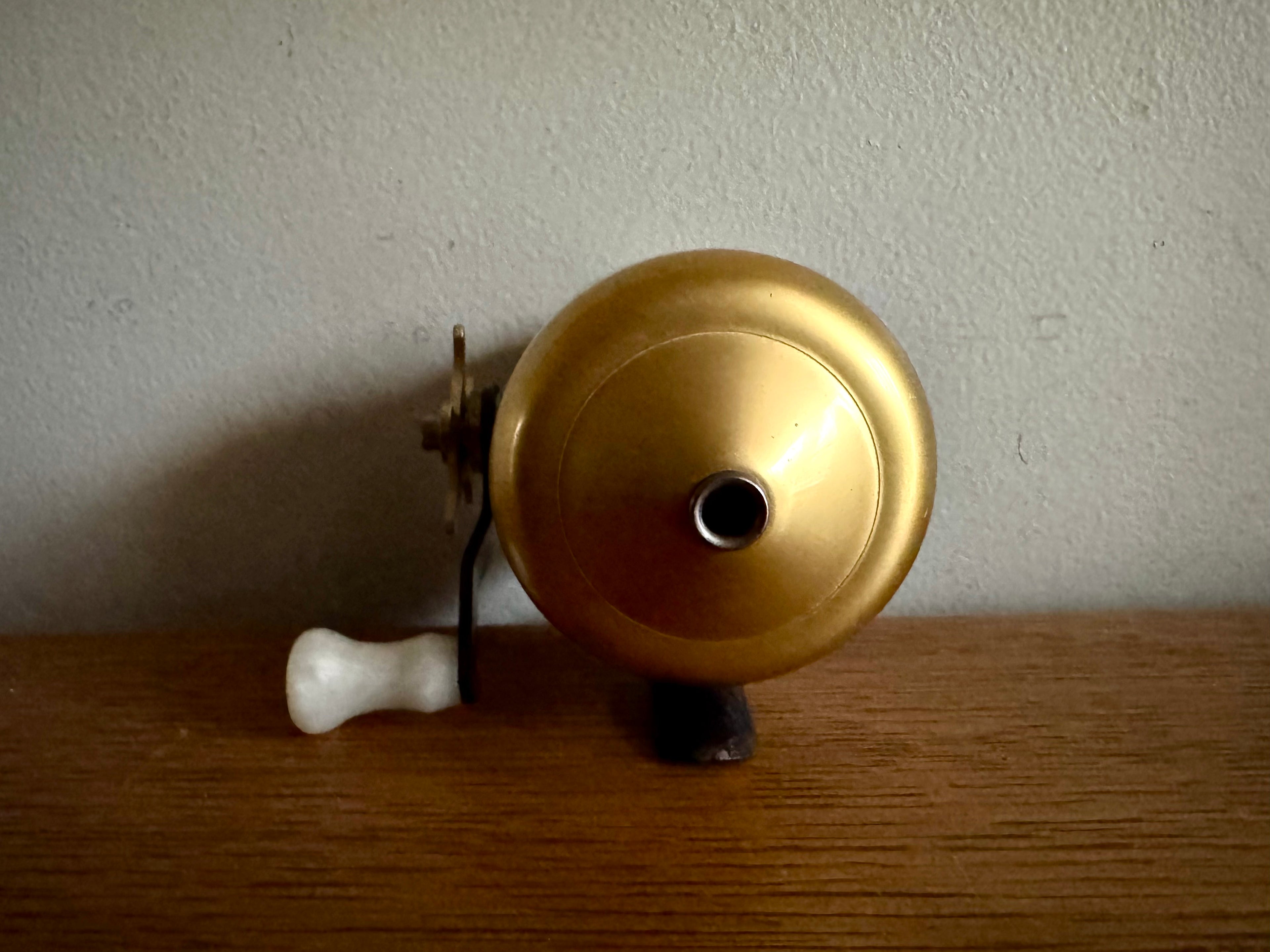 Vtg/Rare Abu Garcia Abumatic  Model 40 Spincast Reel in Kunglhovleverantor Leather Case and Original Manuals