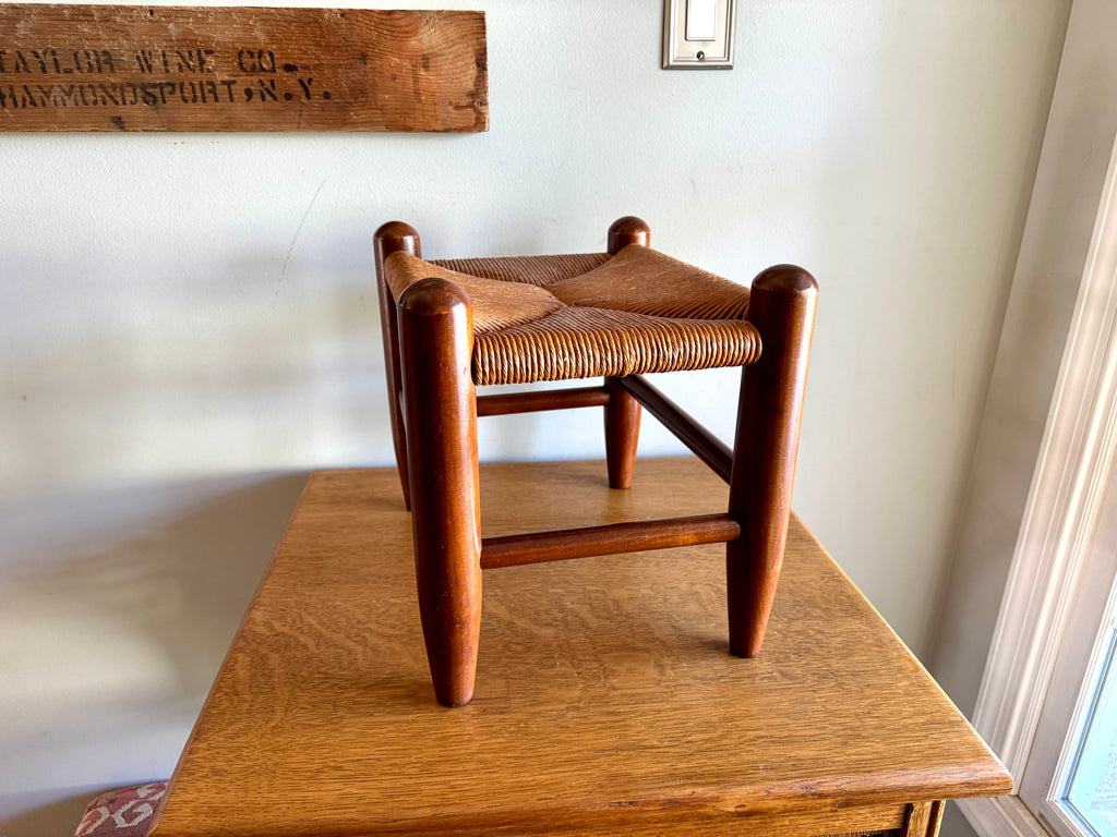Vtg E.A. Clore Rush Top Footrest | Shaker Style Rush Footstool