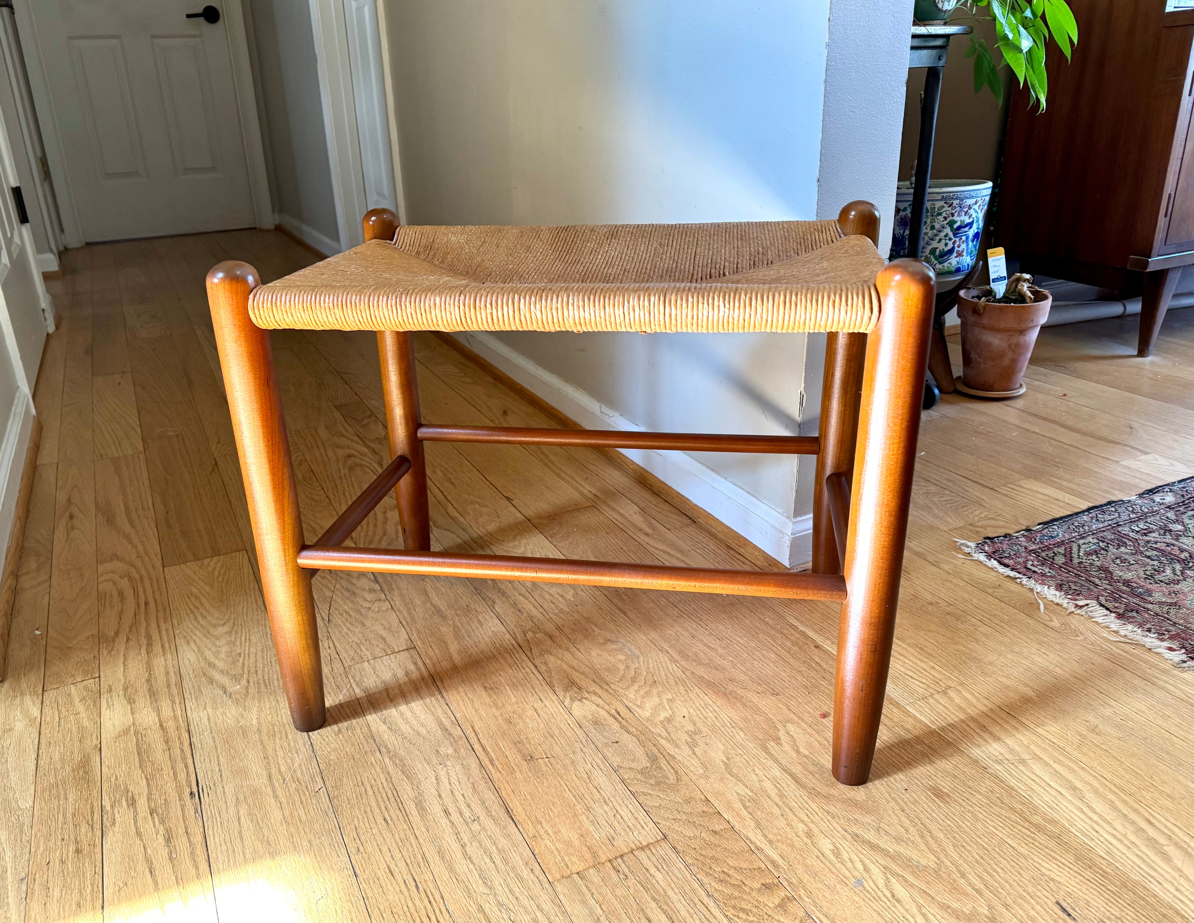 Vtg E.A. Clore Rush Top Fireside Bench | Shaker Style Rush Bench