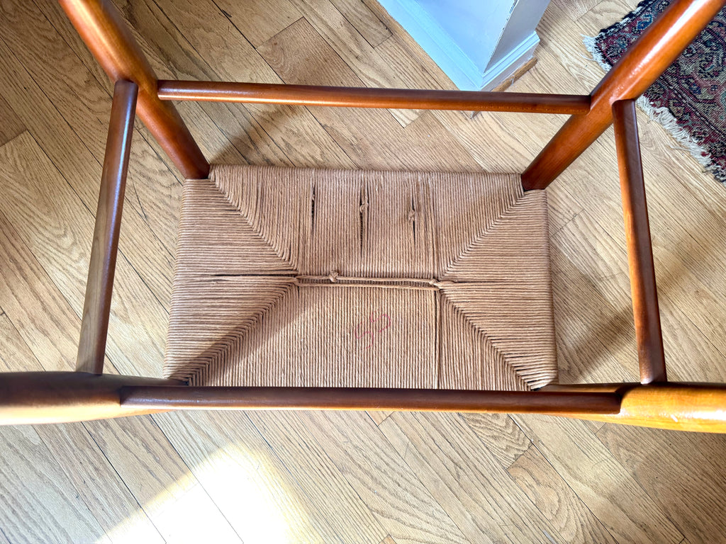 Vtg E.A. Clore Rush Top Fireside Bench | Shaker Style Rush Bench