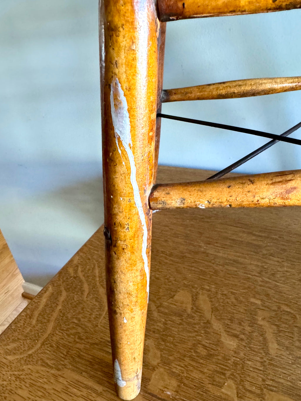 Antique Turned Leg Wooden Stool | Heywood Wakefield Style Wooden Stool