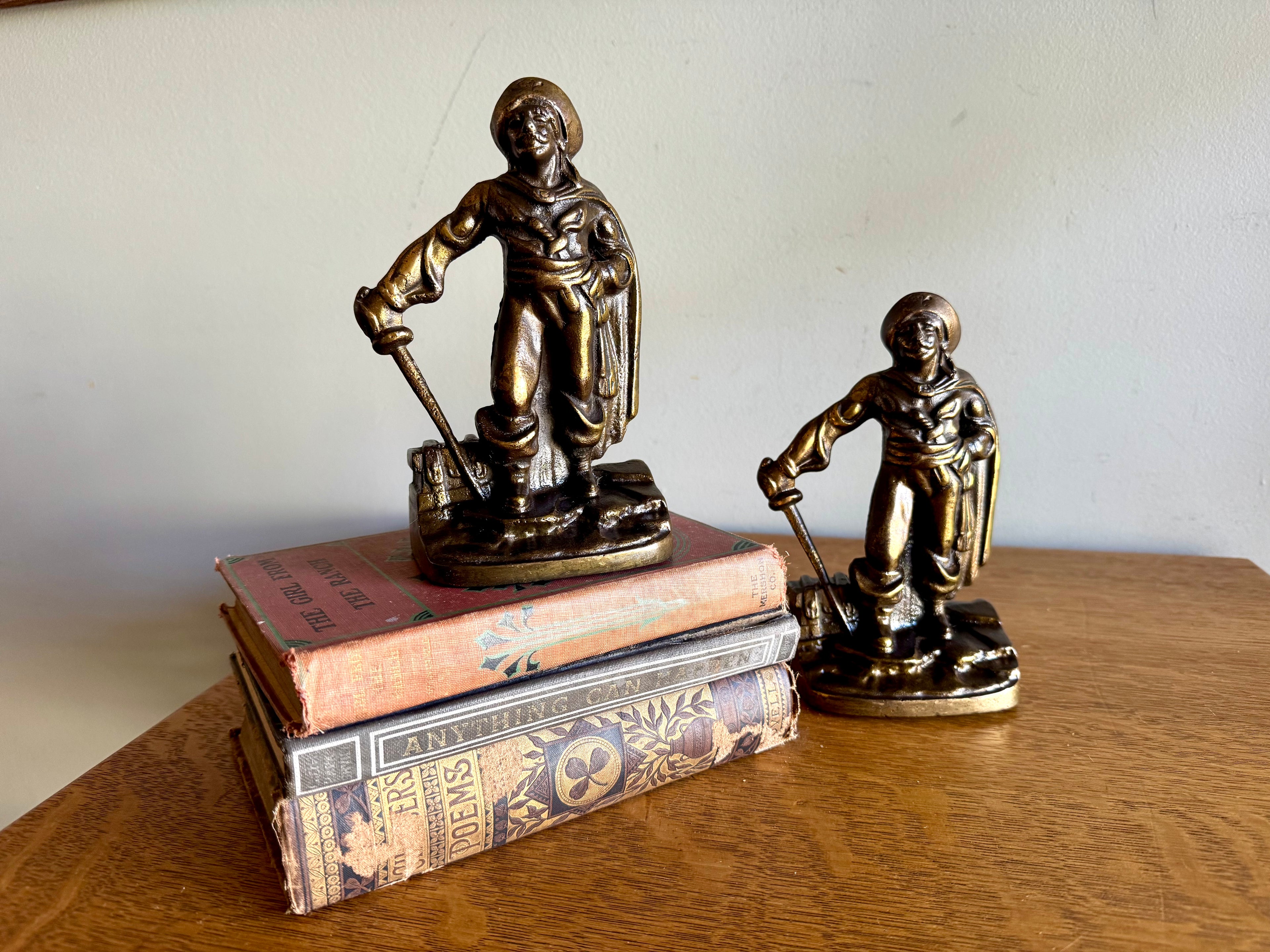 Vtg Pair of Bronze Clad Pirate Bookends | Swashbuckler Pirate Bookends