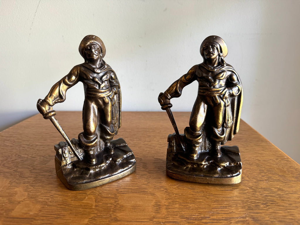 Vtg Pair of Bronze Clad Pirate Bookends | Swashbuckler Pirate Bookends