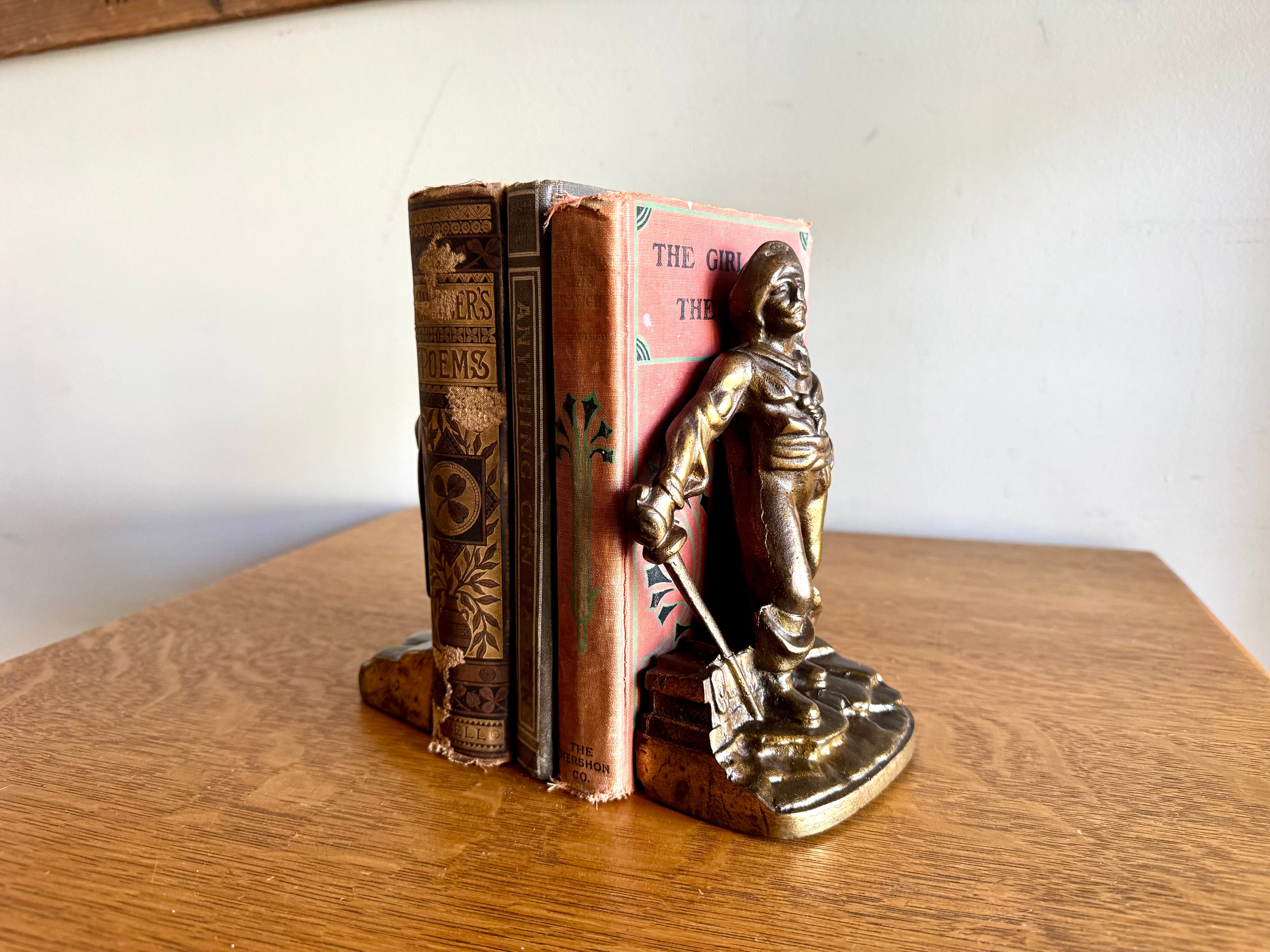 Vtg Pair of Bronze Clad Pirate Bookends | Swashbuckler Pirate Bookends