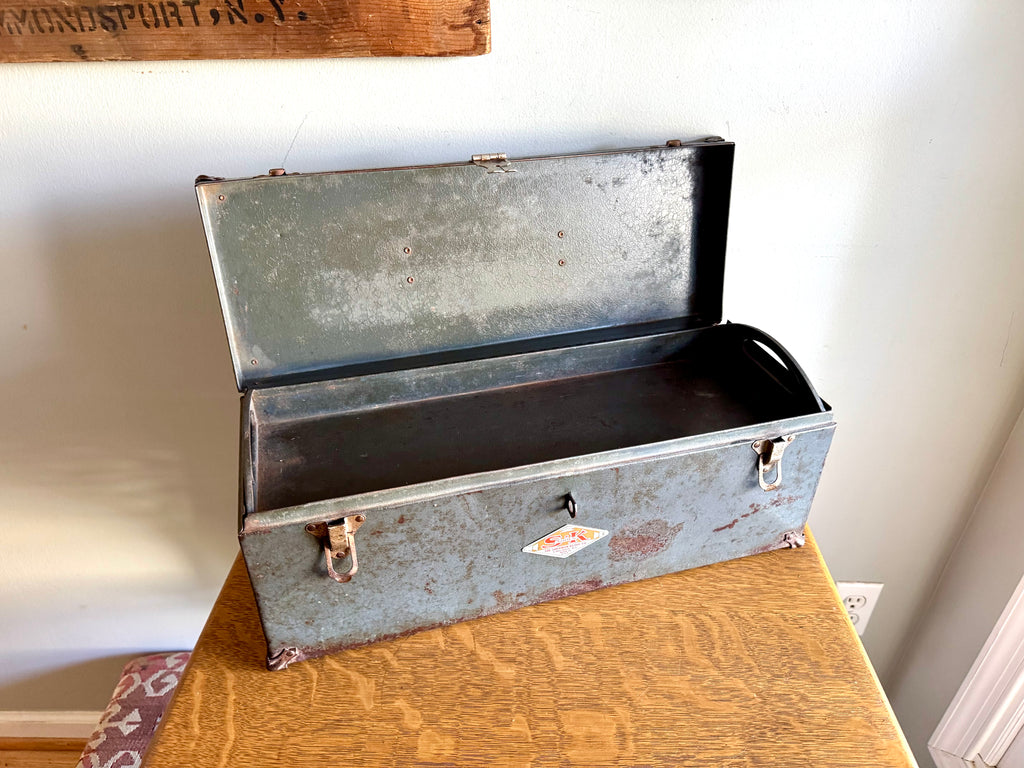 Vtg S-K Tools Distressed Toolbox | Rustic Sherman-Klove Toolbox with Caddy