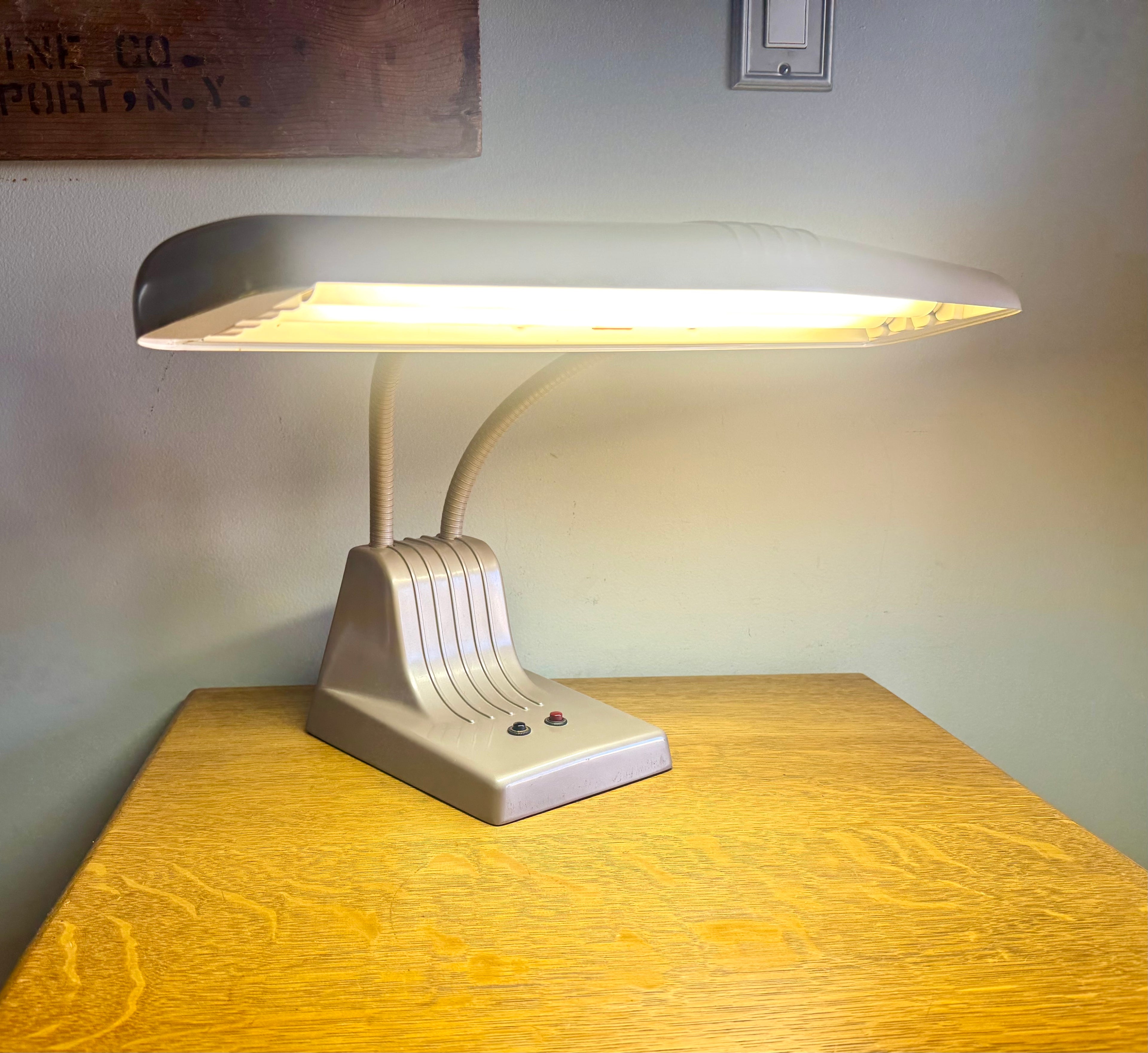 Vtg Dazor Model 1000 Desk Lamp | Industrial Dazor 1000 Lamp