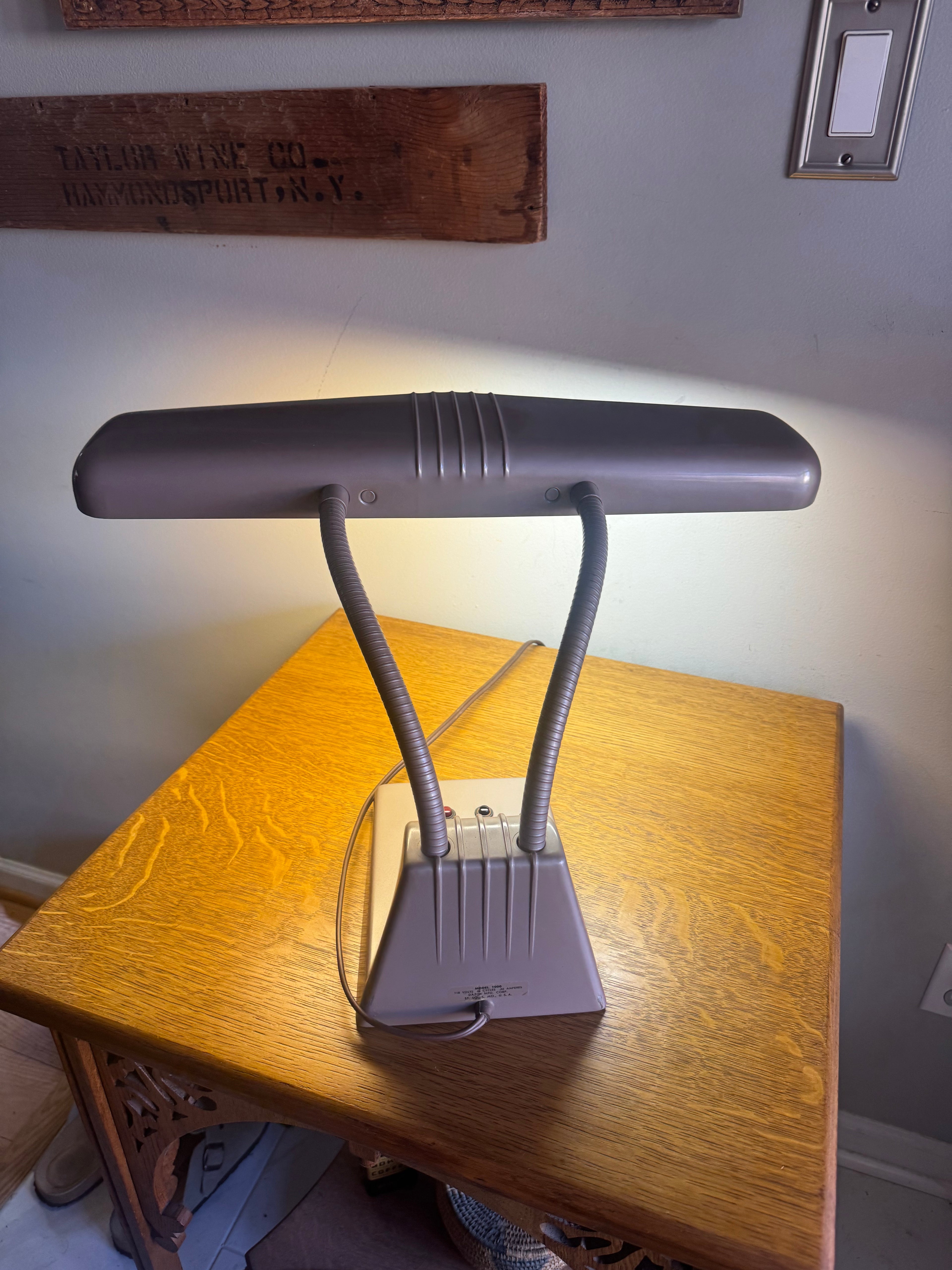 Vtg Dazor Model 1000 Desk Lamp | Industrial Dazor 1000 Lamp
