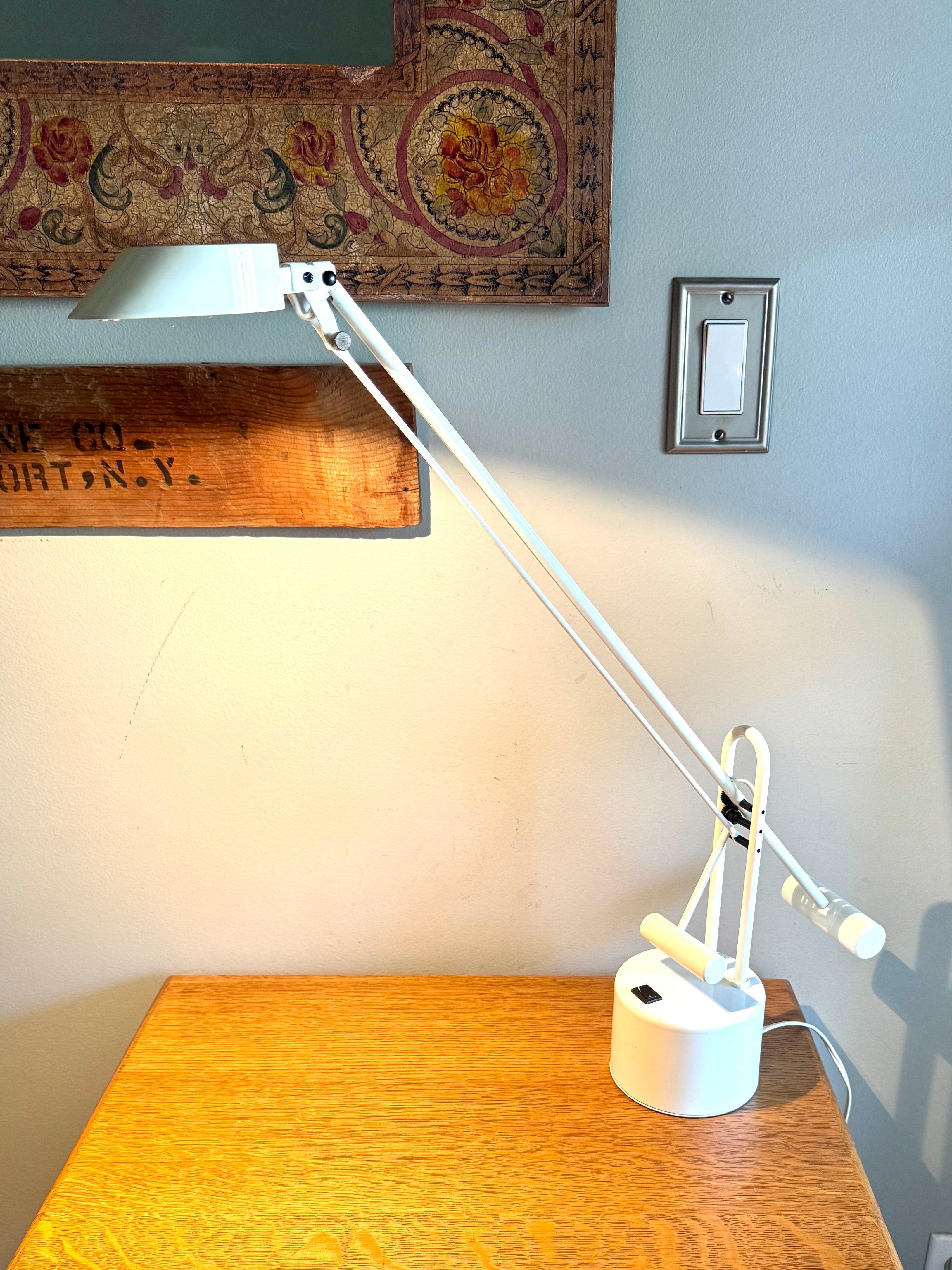 Vtg Post-modern Counter Balance Desk Lamp | White Articulating Desk Lamp