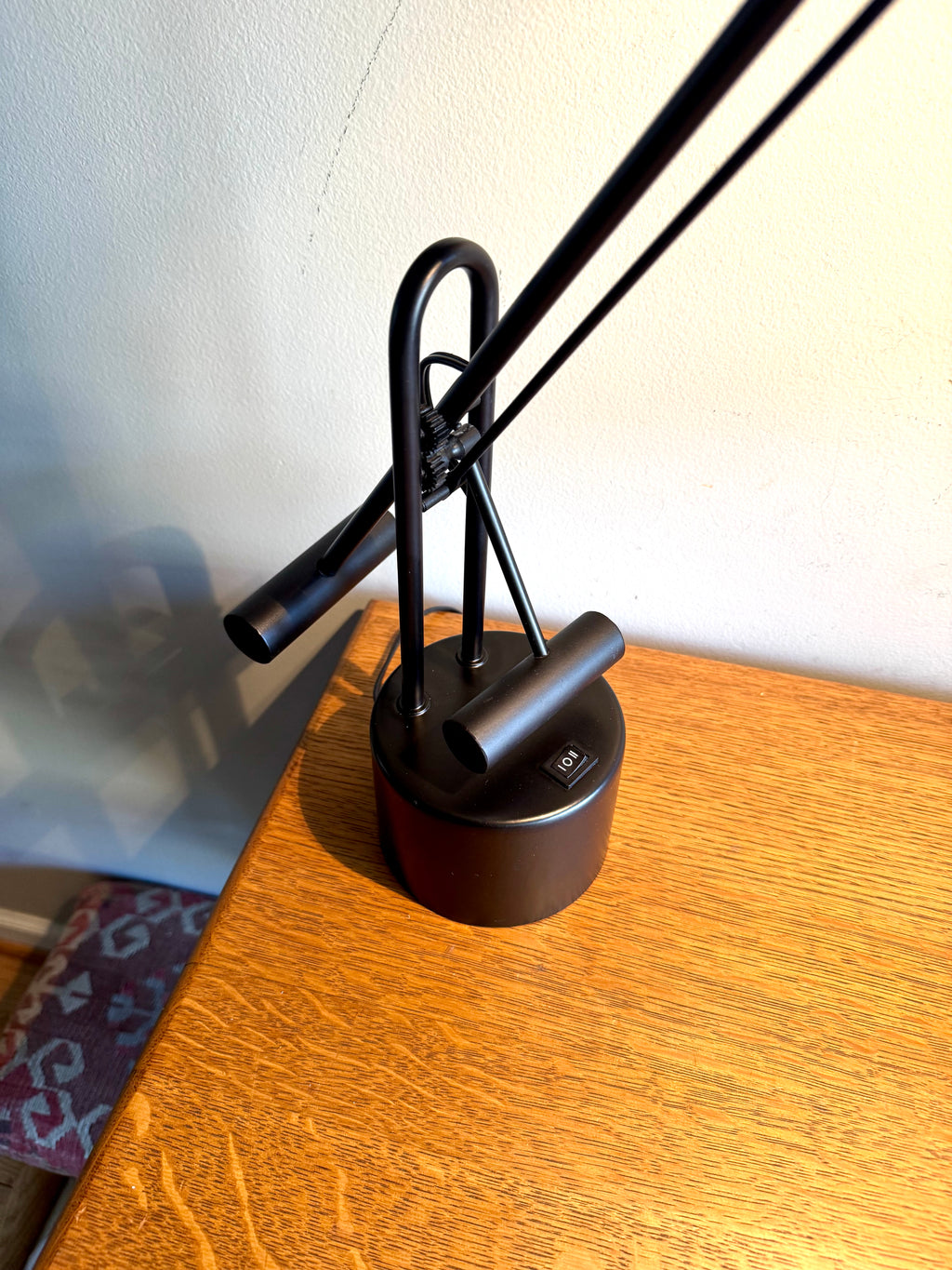 Vtg Post-modern Counter Balance Desk Lamp | Black Articulating Desk Lamp