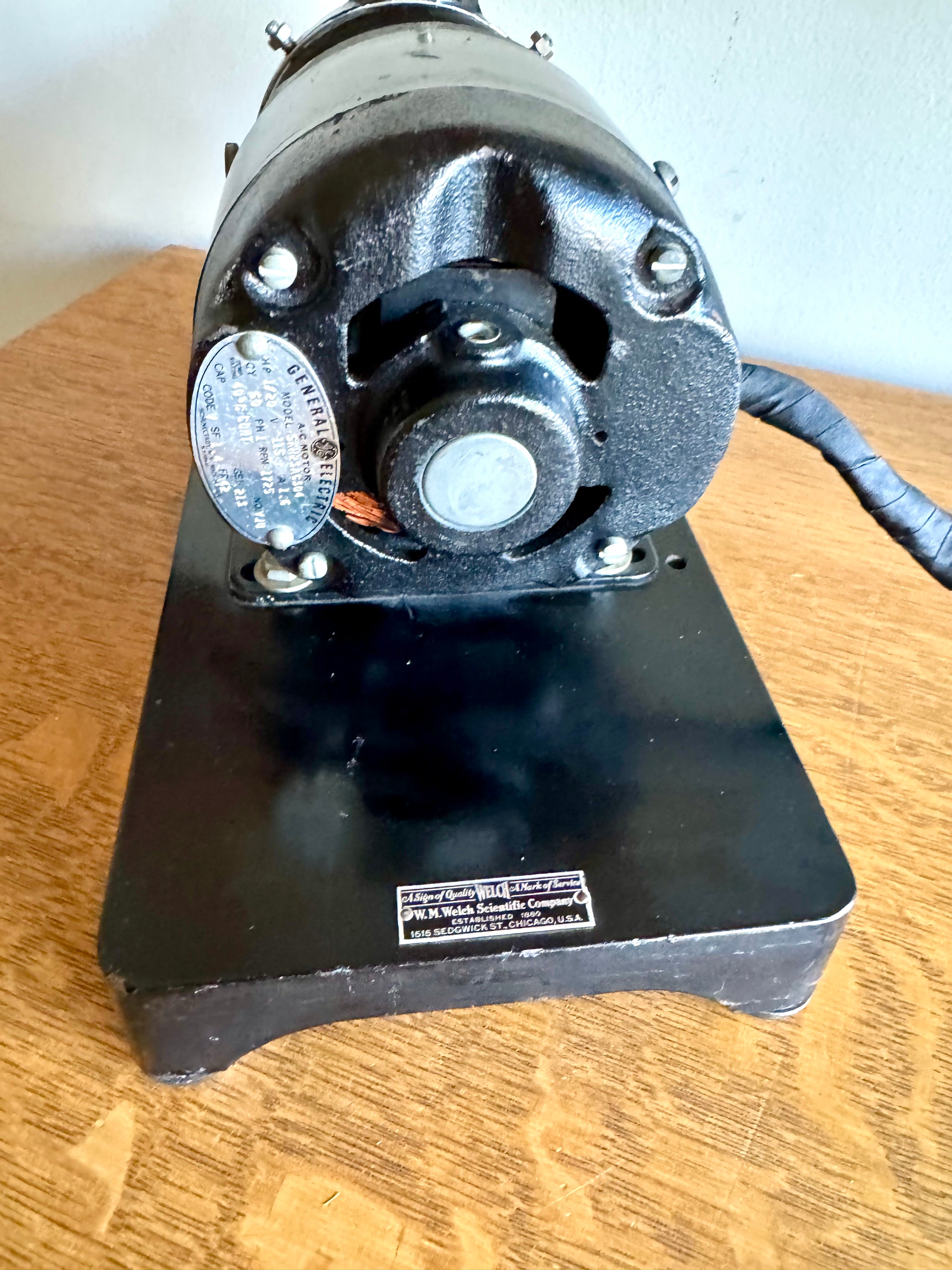 W.M. Welch Scientific Co. General Electric A-C 1/20 HP Motor
