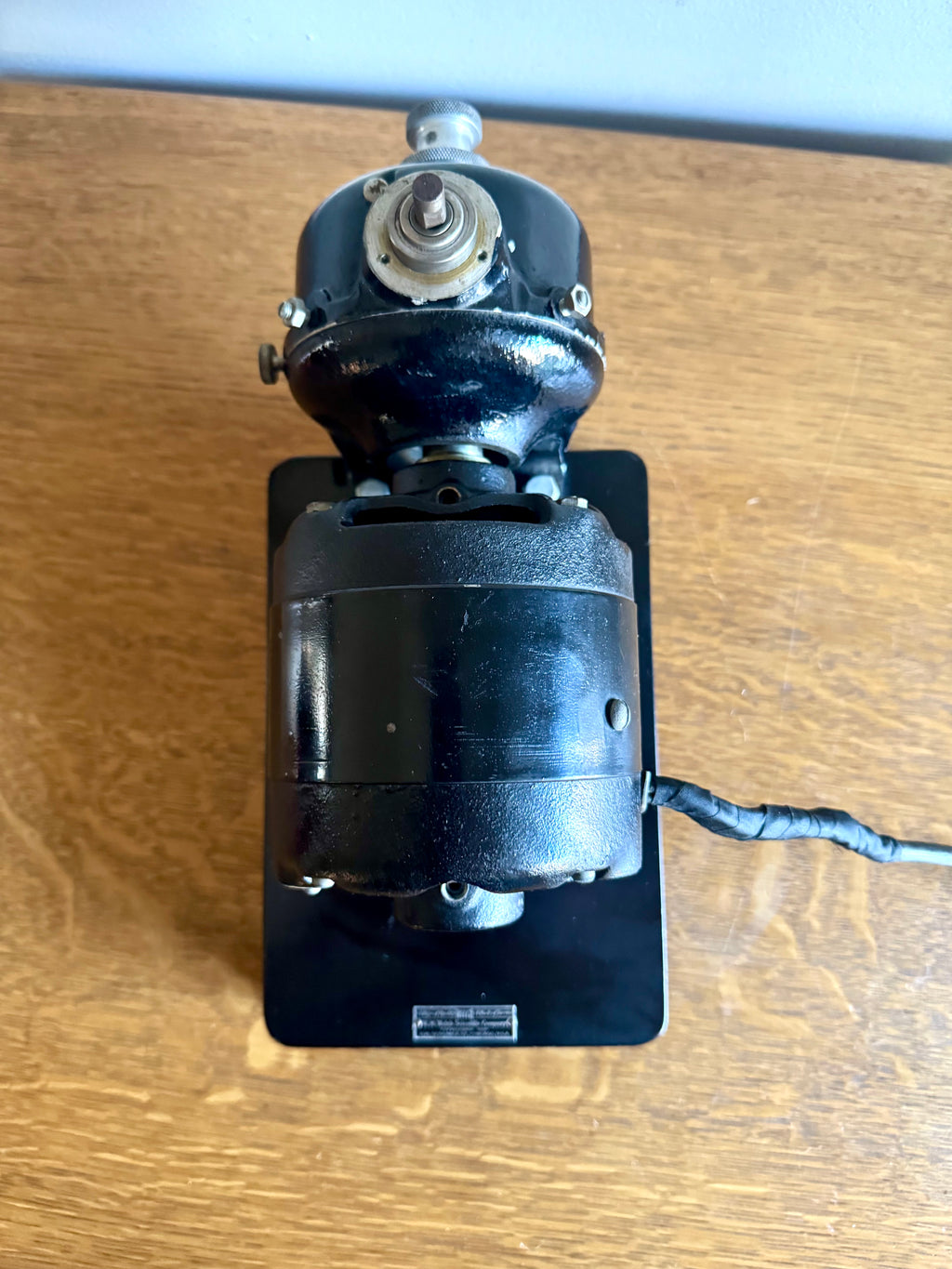 W.M. Welch Scientific Co. General Electric A-C 1/20 HP Motor