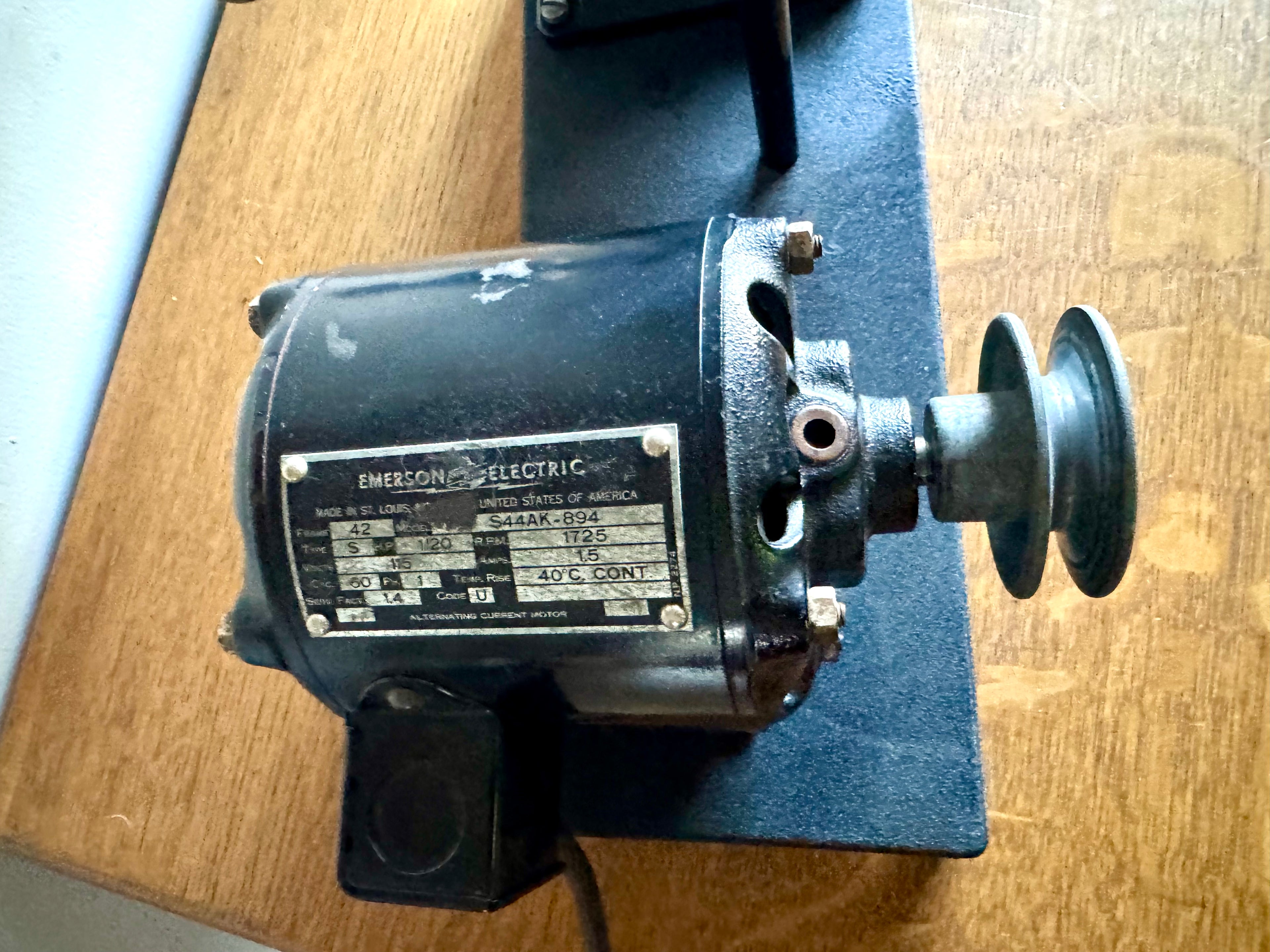 Cenco Rotator 74350 with Emerson Electric A-C S44AK-894 Motor (2 Avail)
