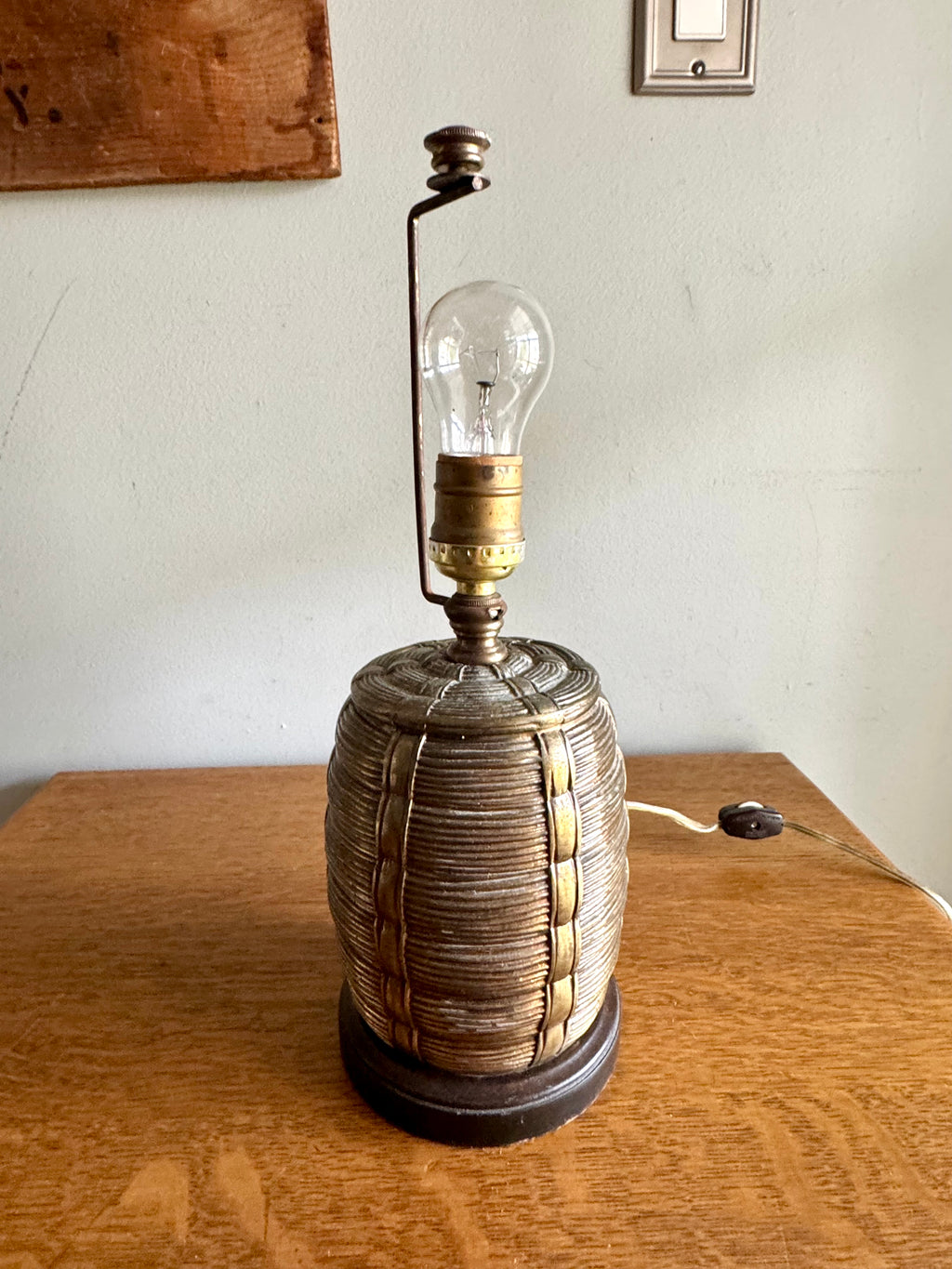 Vtg Brass Barrel Table Lamp ~ Faux Wicker Basket Brass Lamp ~ Shade Not included