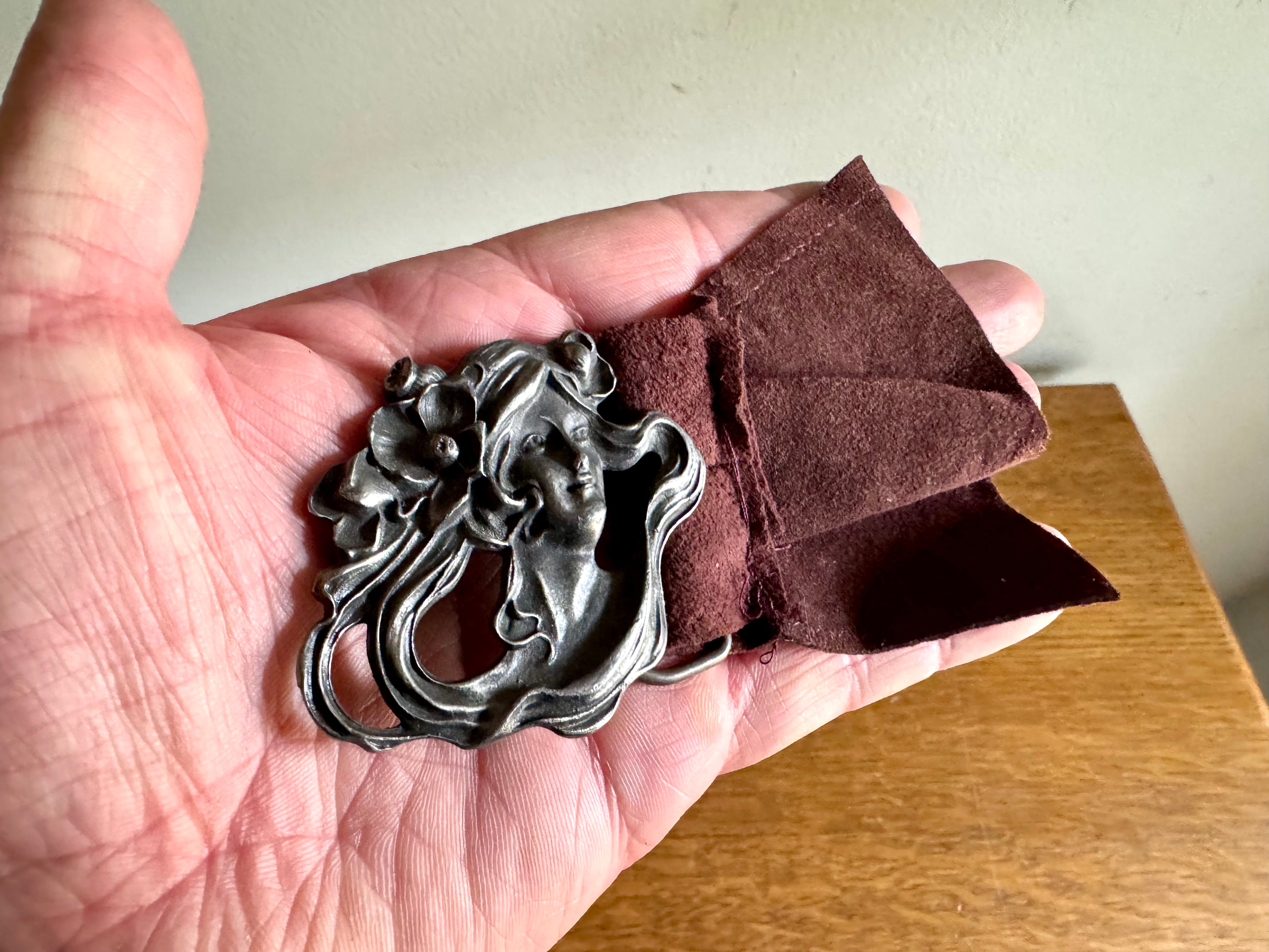 Vtg William Kerr Art Nouveau Women Poppies Belt Buckle | Gibson Girl Art Nouveau Buckle