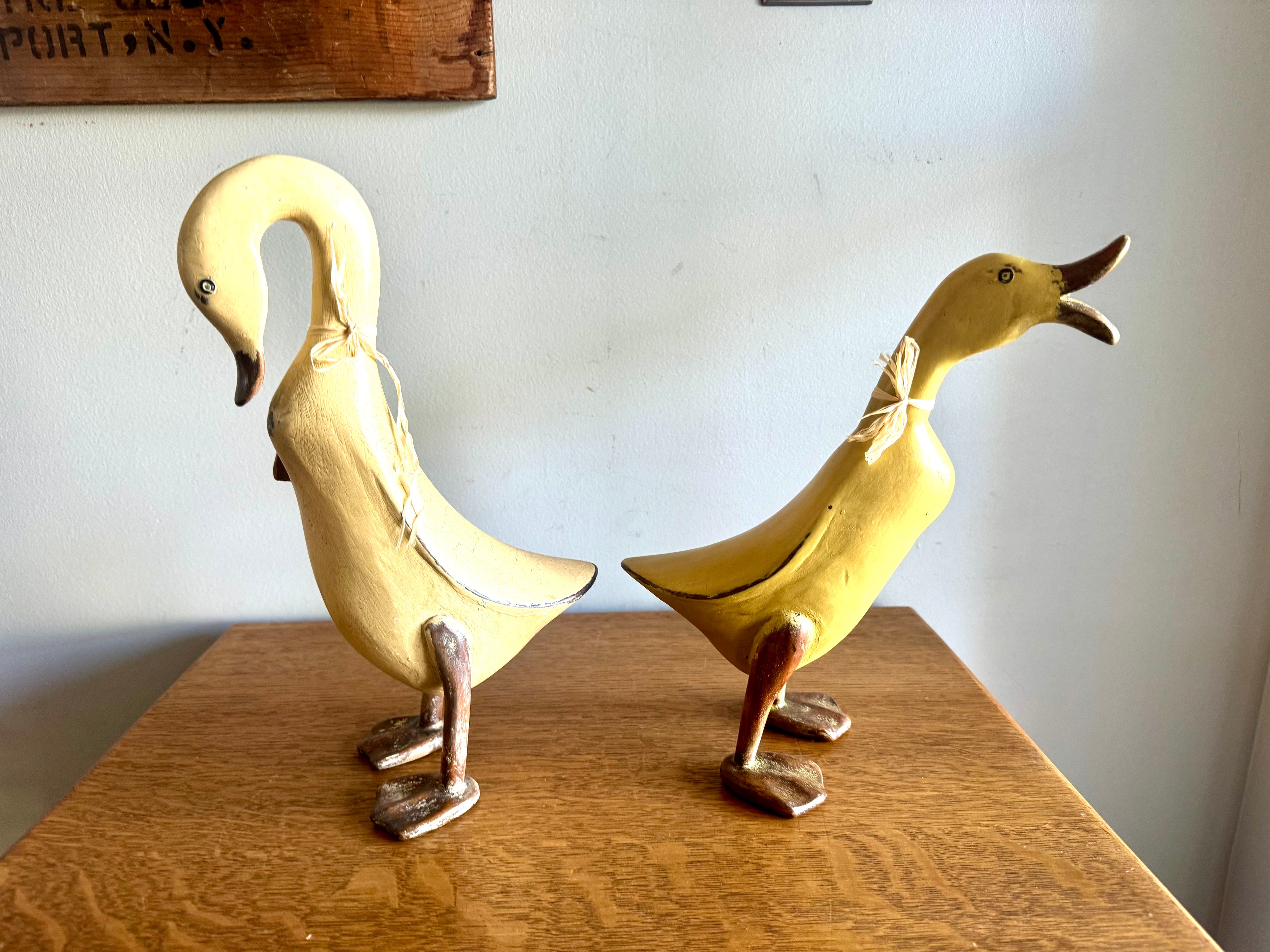 Vtg Pair of Smith & Hawken Hand-Carved Ducks | 2 Yellow Wooden Ducks