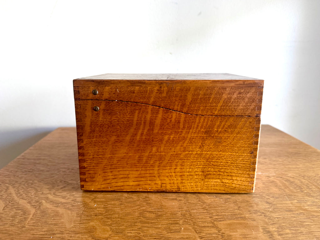 Vtg Weis Wooden Card Catalog With Lid | 3"x 5" Card Organizer Box | Box Joint Wooden Recipe Filing Box