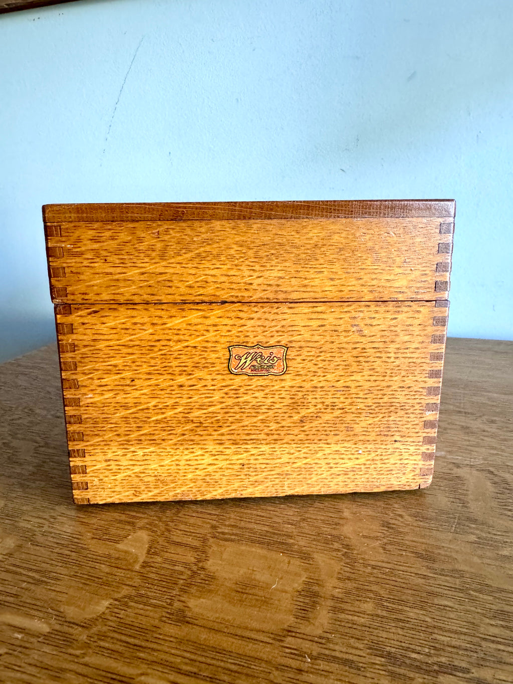Vtg Weis Wooden Card Catalog With Lid | 3"x 5" Card Organizer Box | Box Joint Wooden Recipe Filing Box