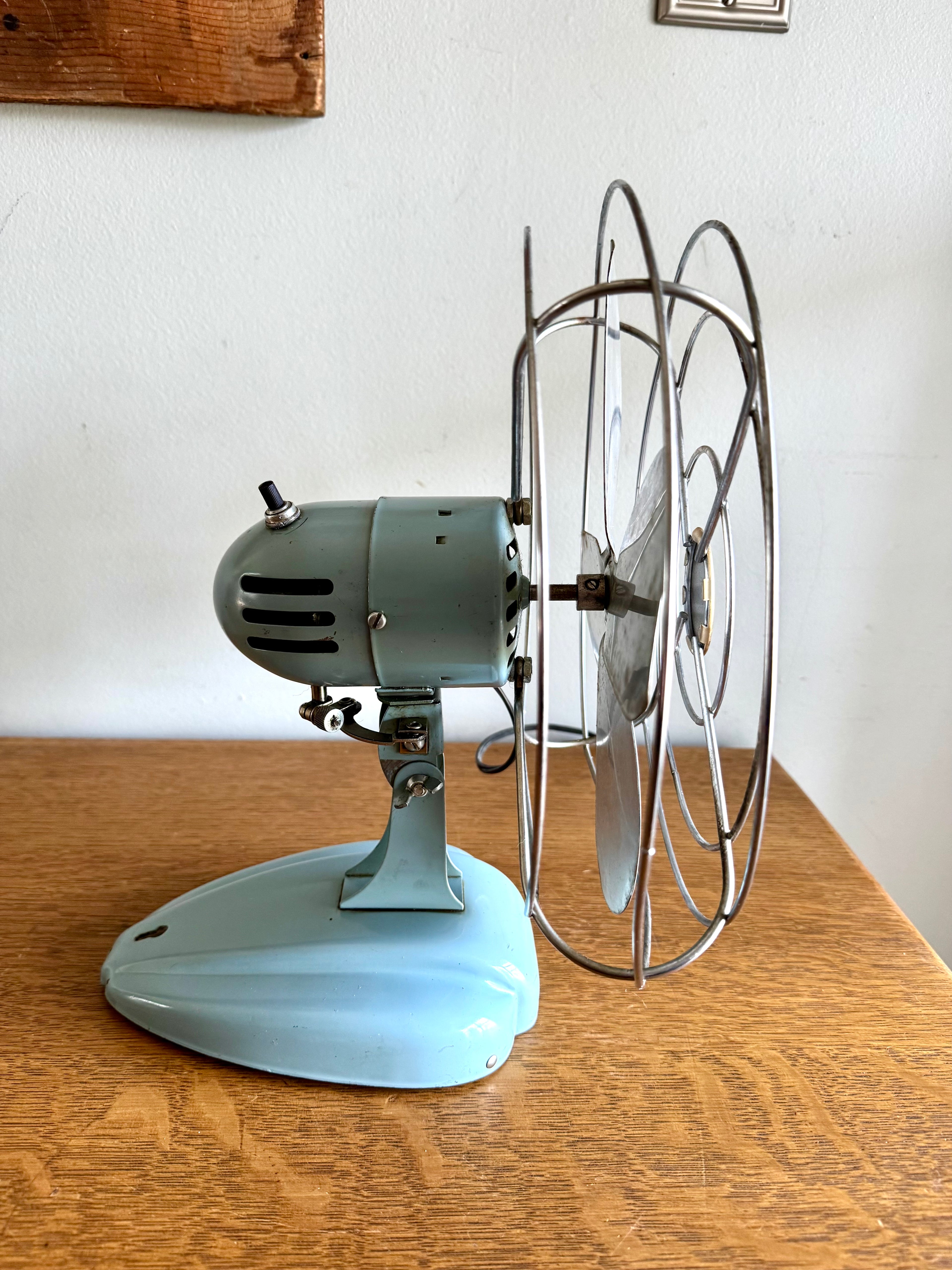 Vtg Aqua Blue McGraw-Edison Zero Oscillating Fan | Turquoise Zero Oscillating Single Speed Fan