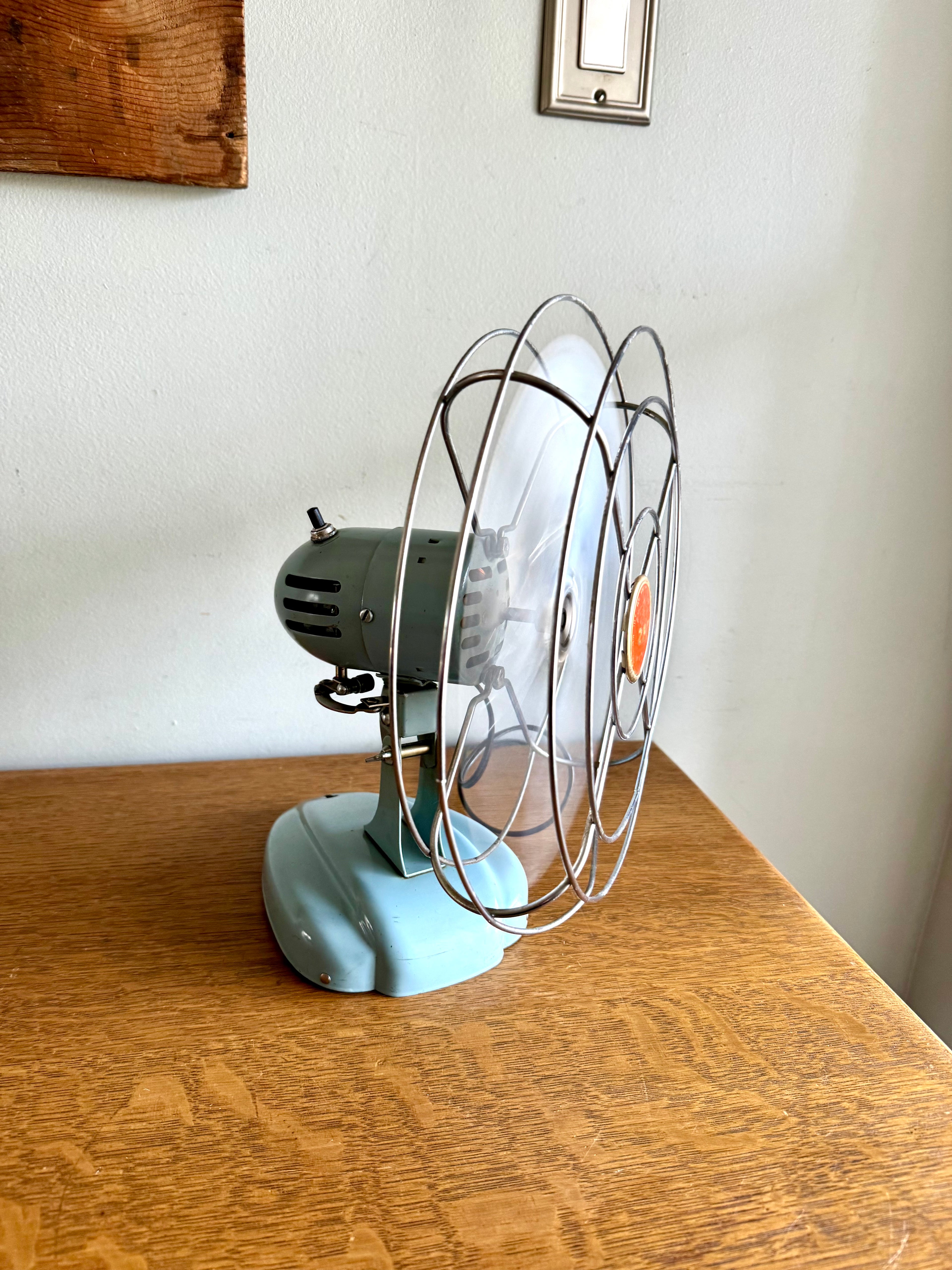 Vtg Aqua Blue McGraw-Edison Zero Oscillating Fan | Turquoise Zero Oscillating Single Speed Fan
