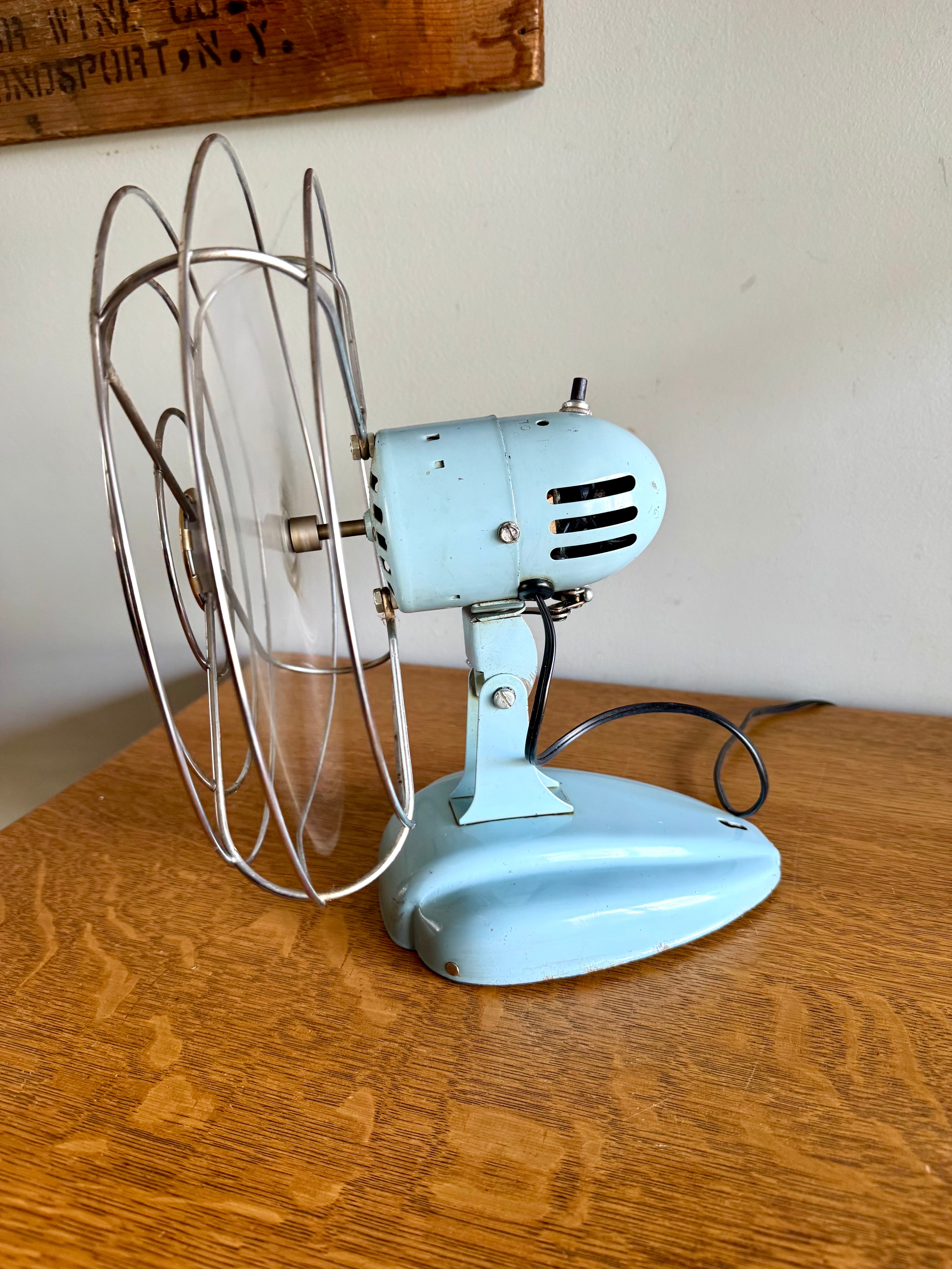 Vtg Aqua Blue McGraw-Edison Zero Oscillating Fan | Turquoise Zero Oscillating Single Speed Fan