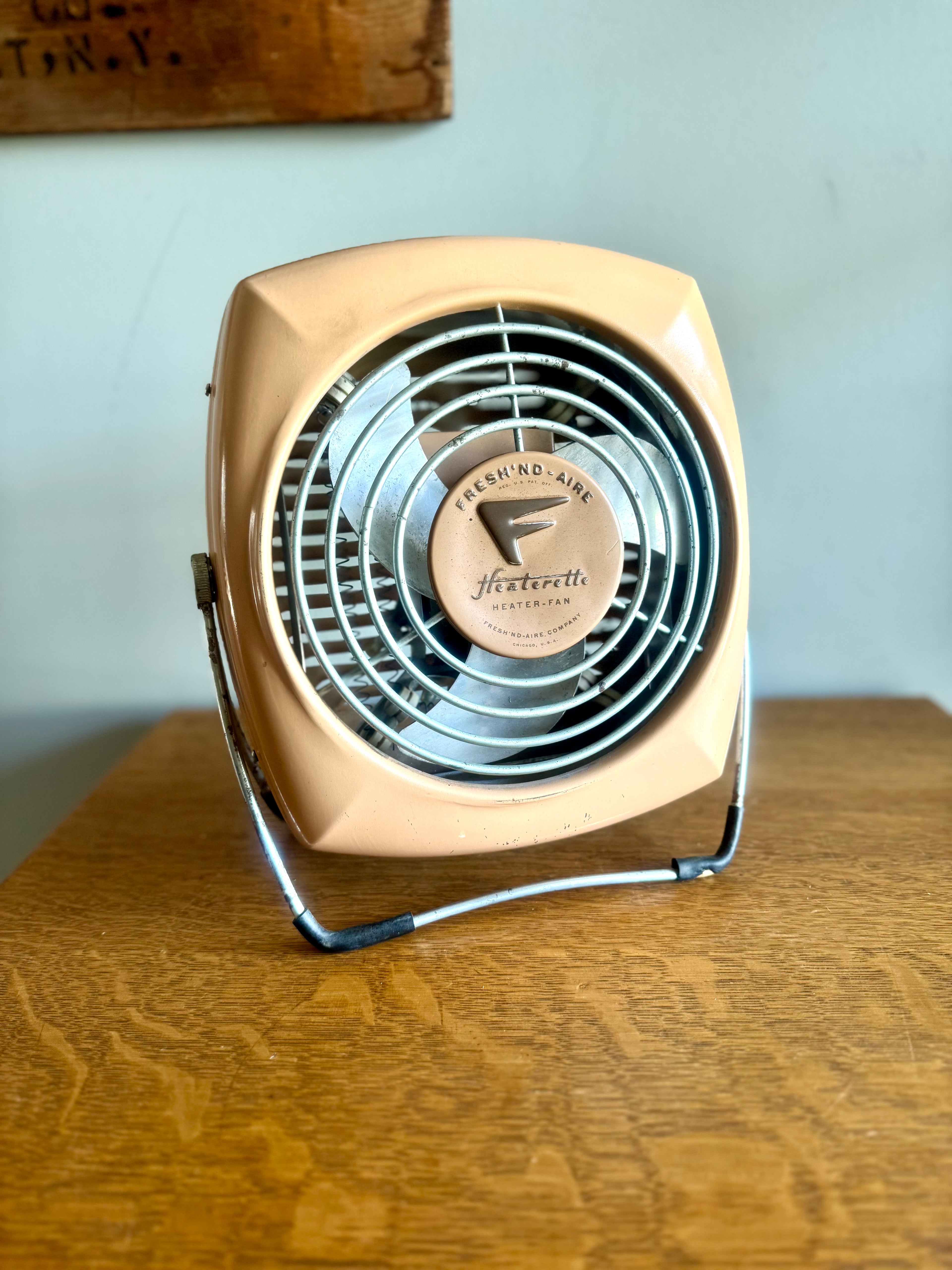 Vtg Fresh'nd-Aire Heaterette Heater Fan | Salmon Colored Heater Fan Model No.1320