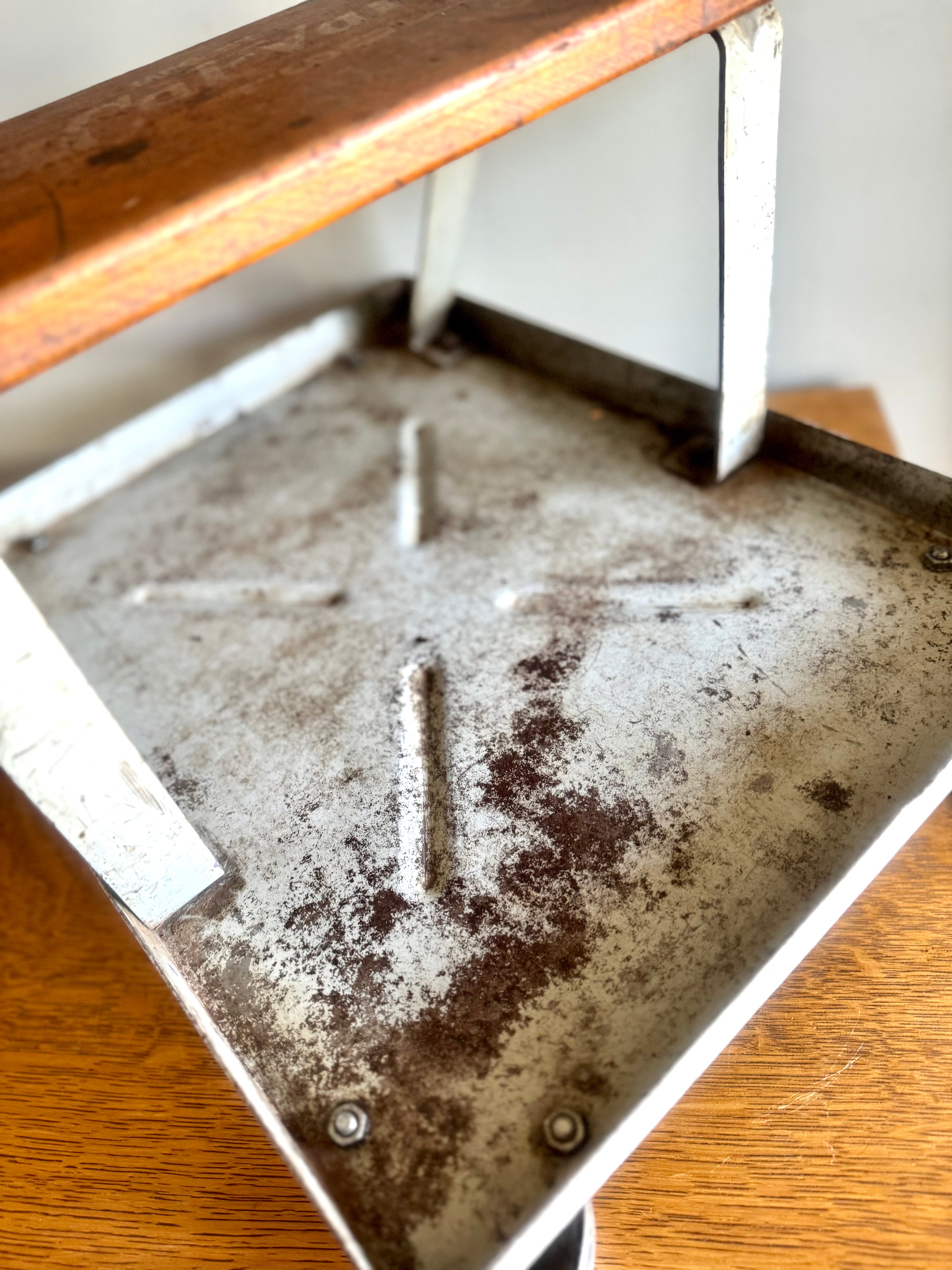 Vtg Metal & Wood Mechanics Stool | Rolling Mechanics Stool Creeper
