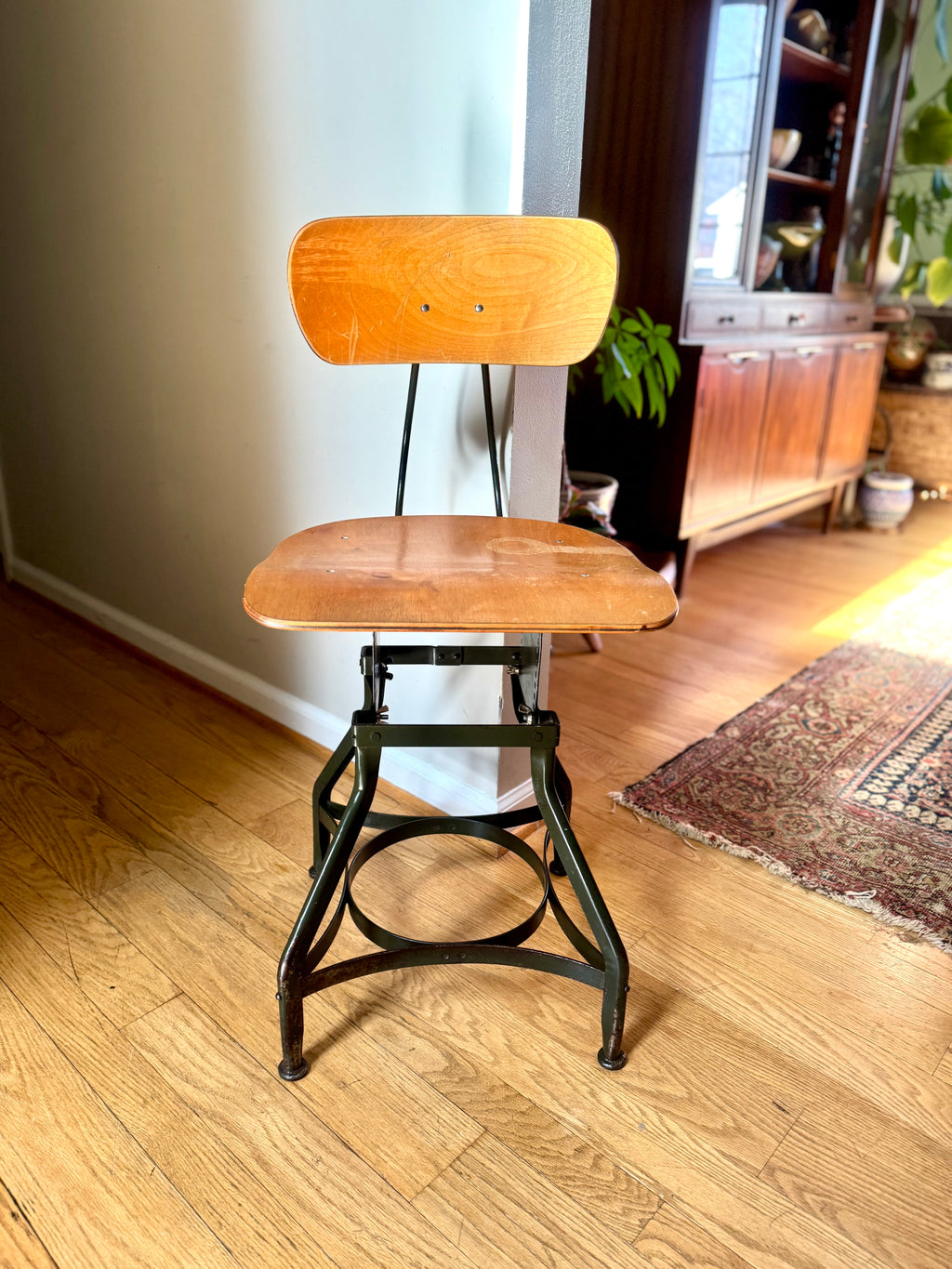 Vtg Metal Industrial Adjustable Drafting Chair | Toledo Industrial Chair