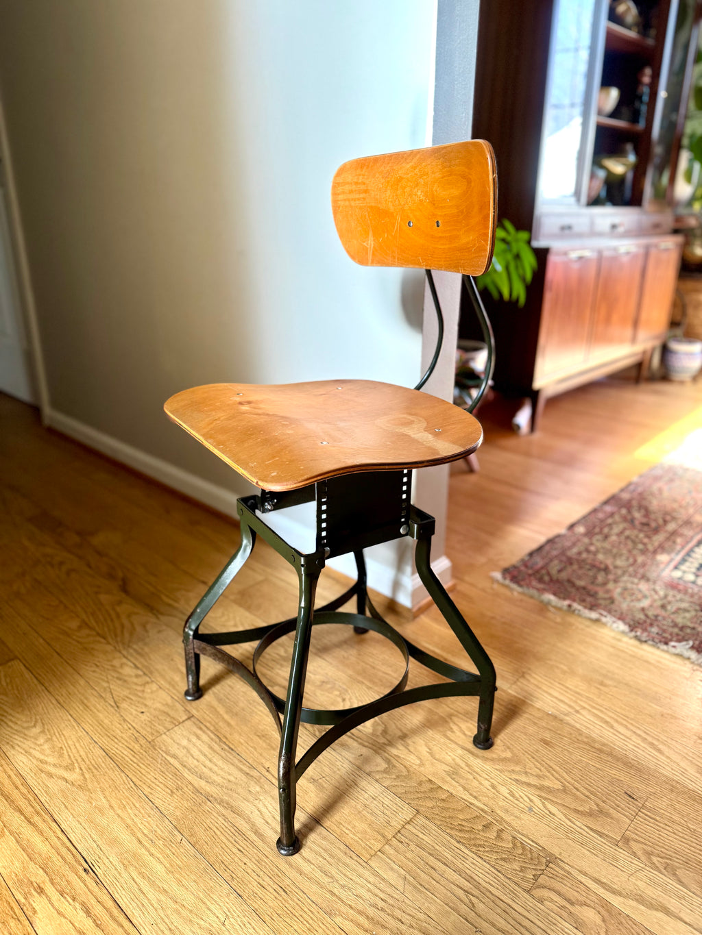 Vtg Metal Industrial Adjustable Drafting Chair | Toledo Industrial Chair