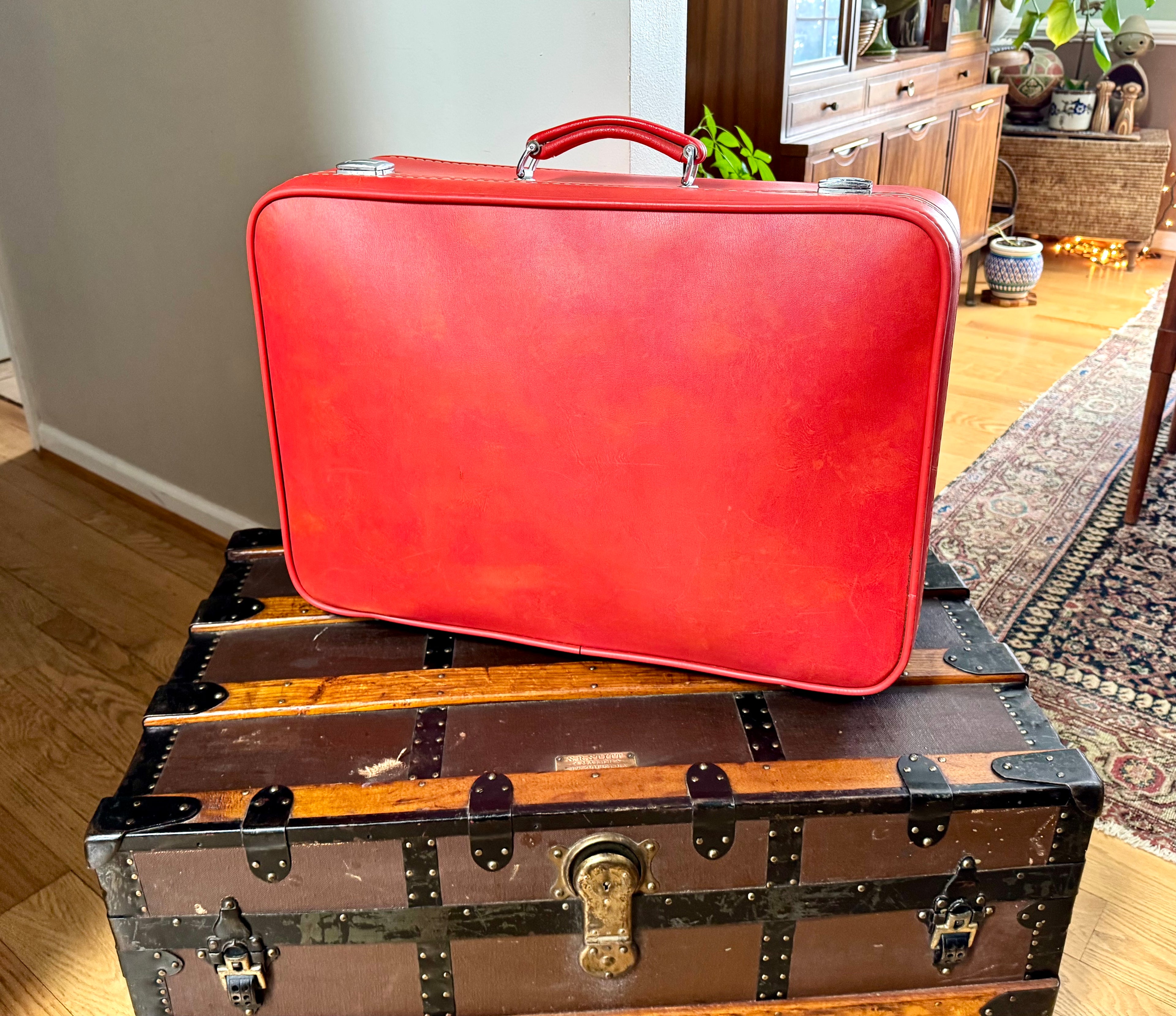 Vtg Large Red Marble Vinyl Suitcase | Pink Interior Red Suitcase