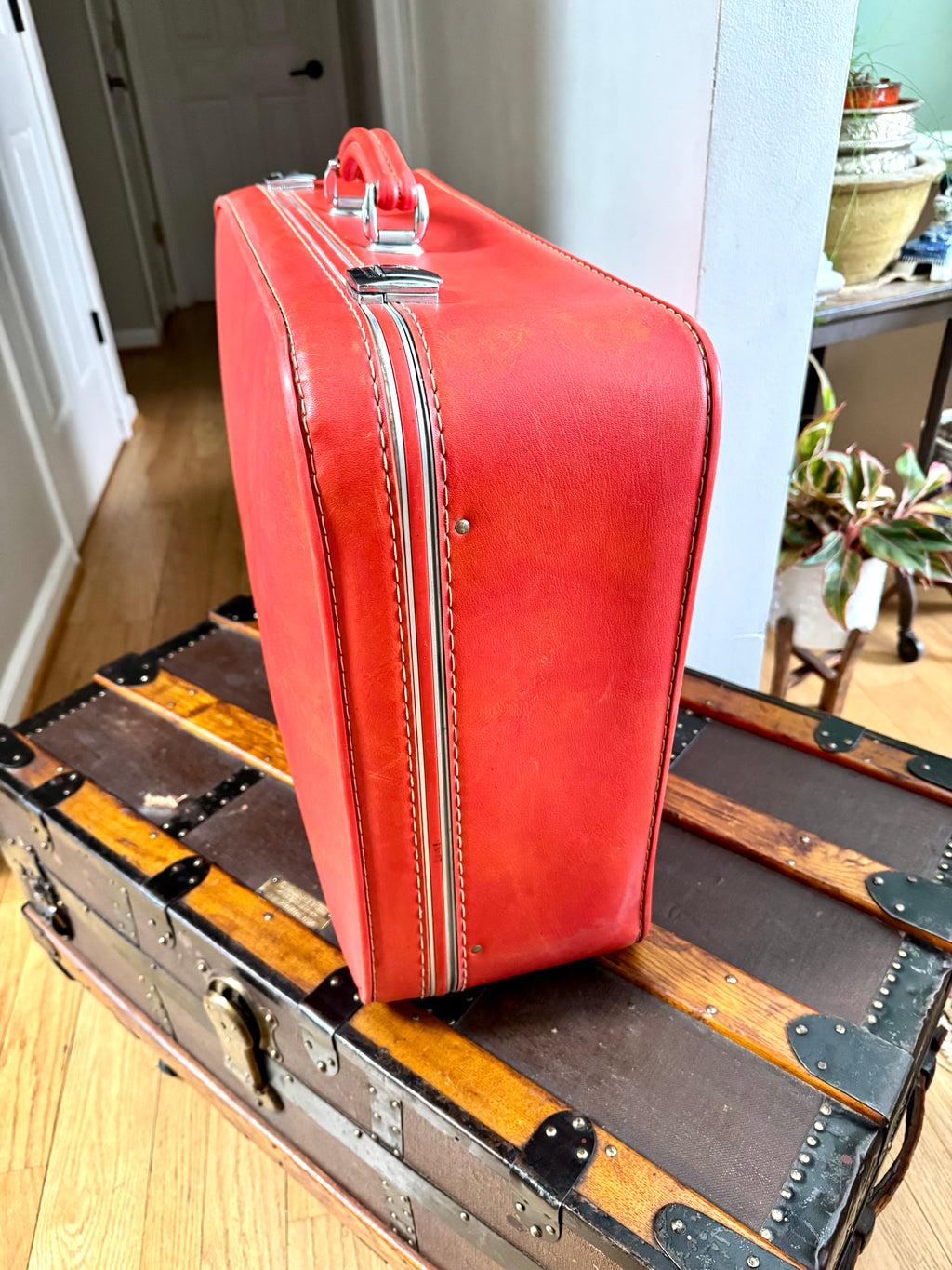 Vtg Large Red Marble Vinyl Suitcase | Pink Interior Red Suitcase