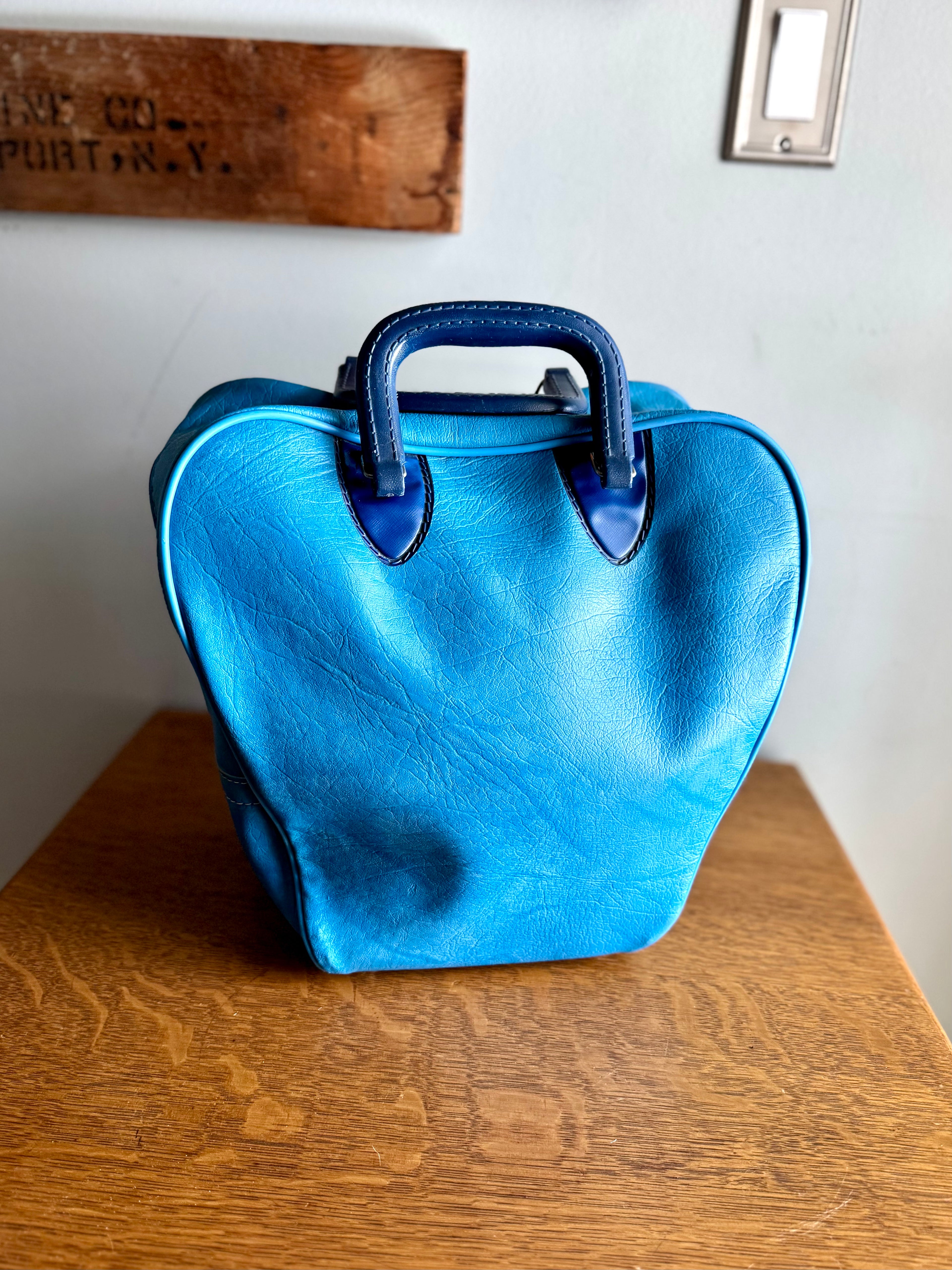 Retro Brunswick Blue and White Vinyl Faux Leather Bowling Bag | Vtg Blue & White Bowling Bag