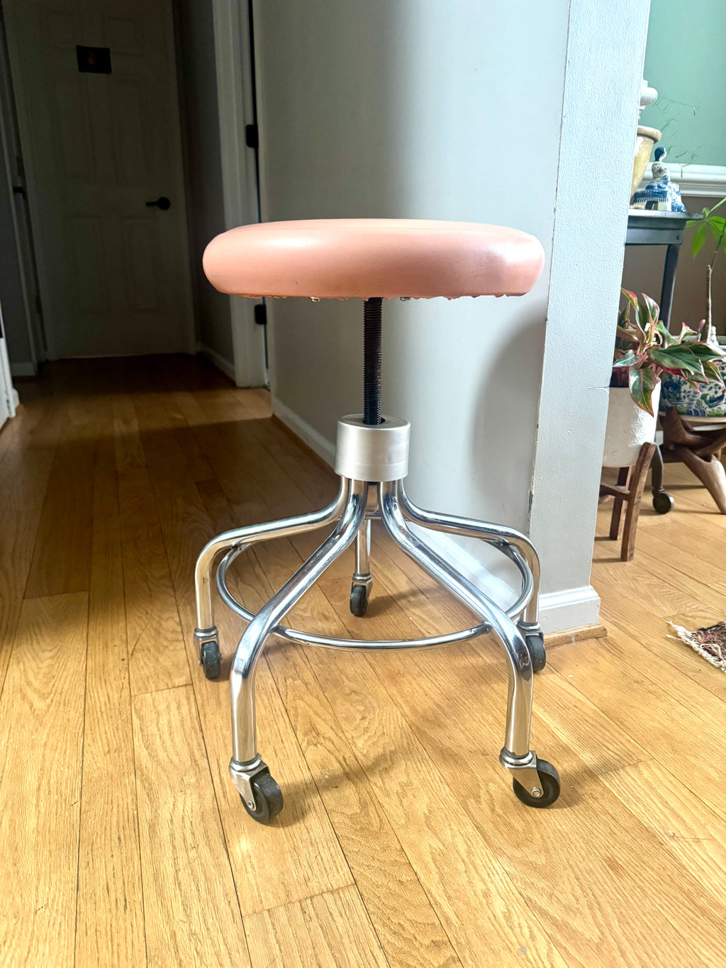Vtg Medical Exam Stool | Chrome Metal Adjustable Rolling Stool | Pink Cushion Rolling Stool