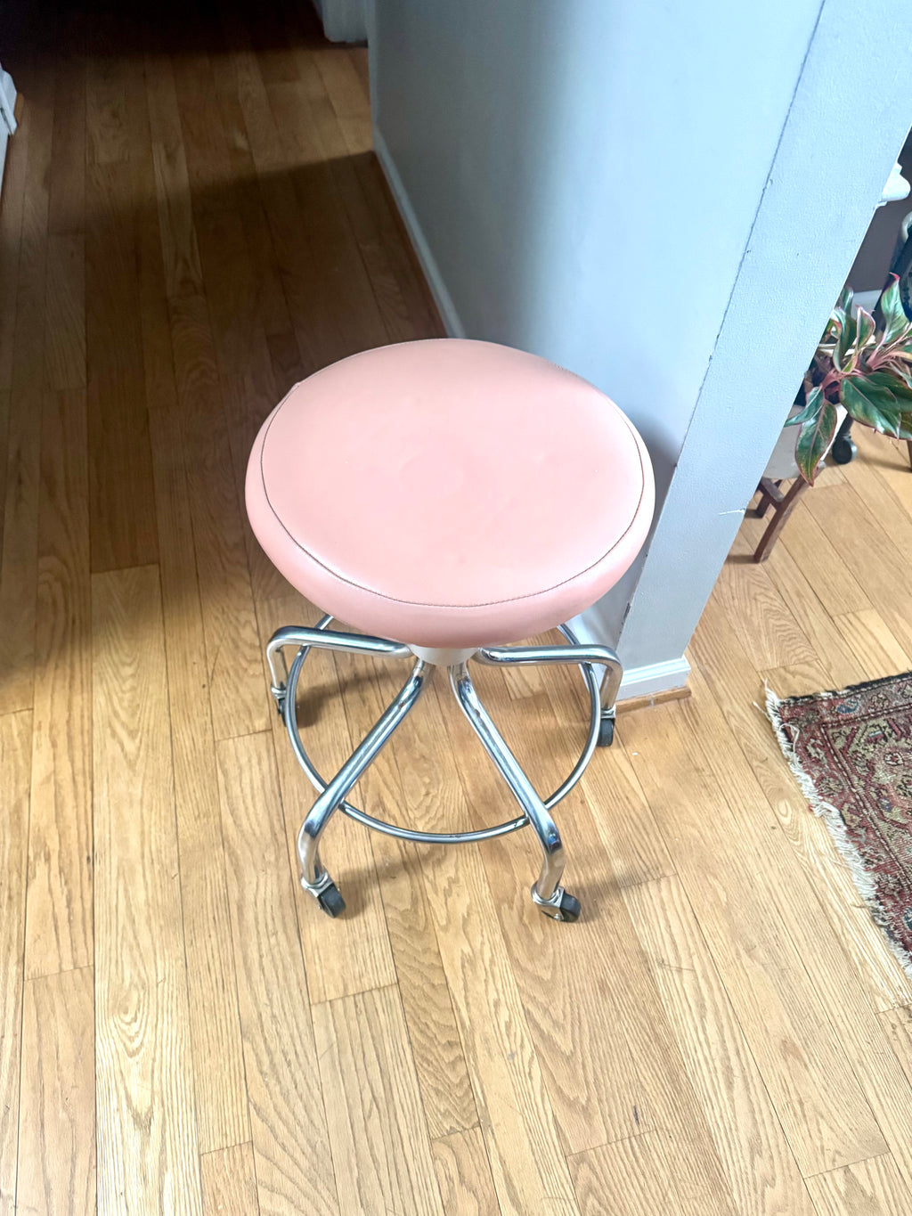 Vtg Medical Exam Stool | Chrome Metal Adjustable Rolling Stool | Pink Cushion Rolling Stool