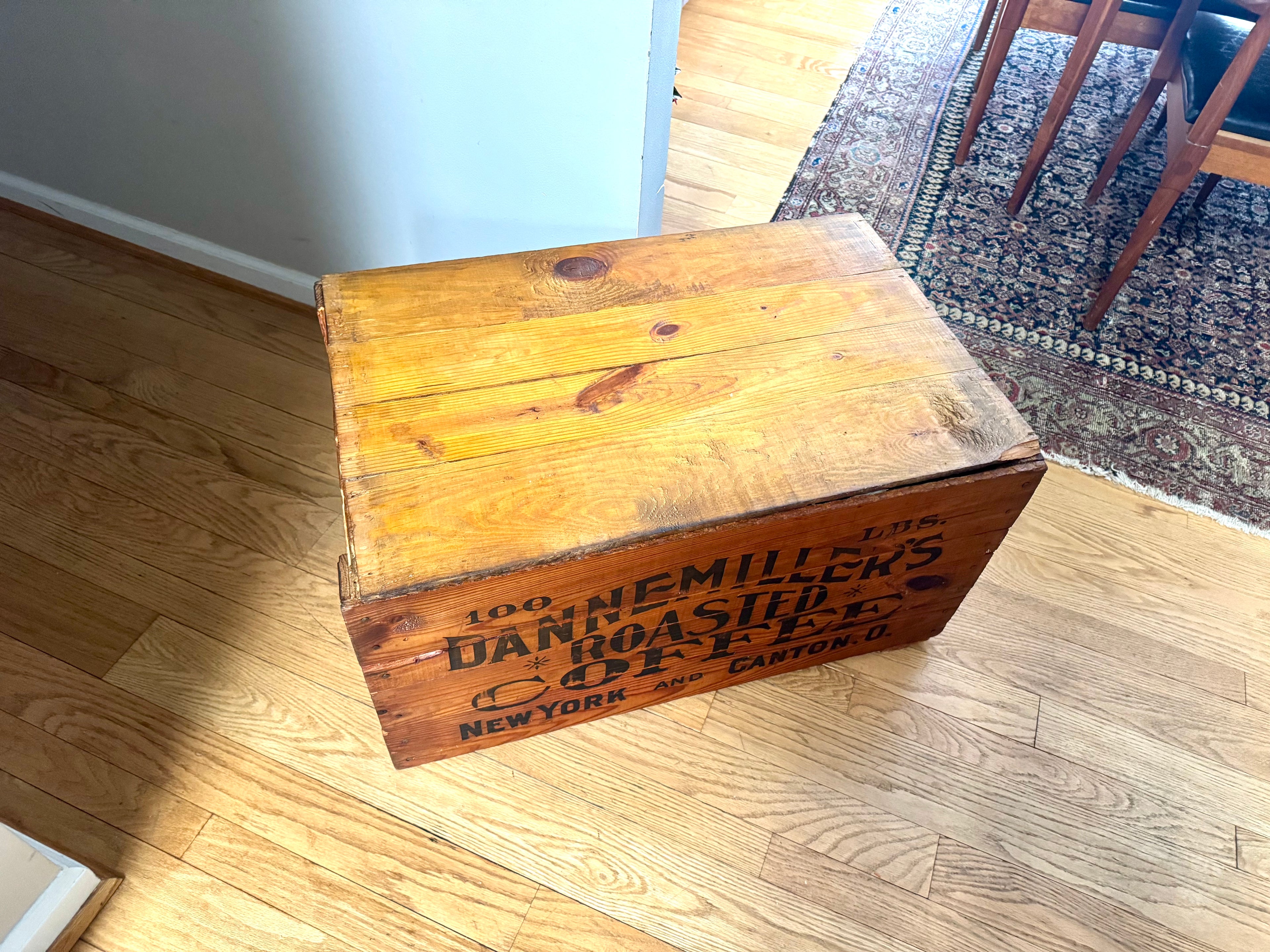 Antique Large Wood Dannemiller's Roasted Coffee Crate | 100lbs Roasted Coffee Crate W/lid