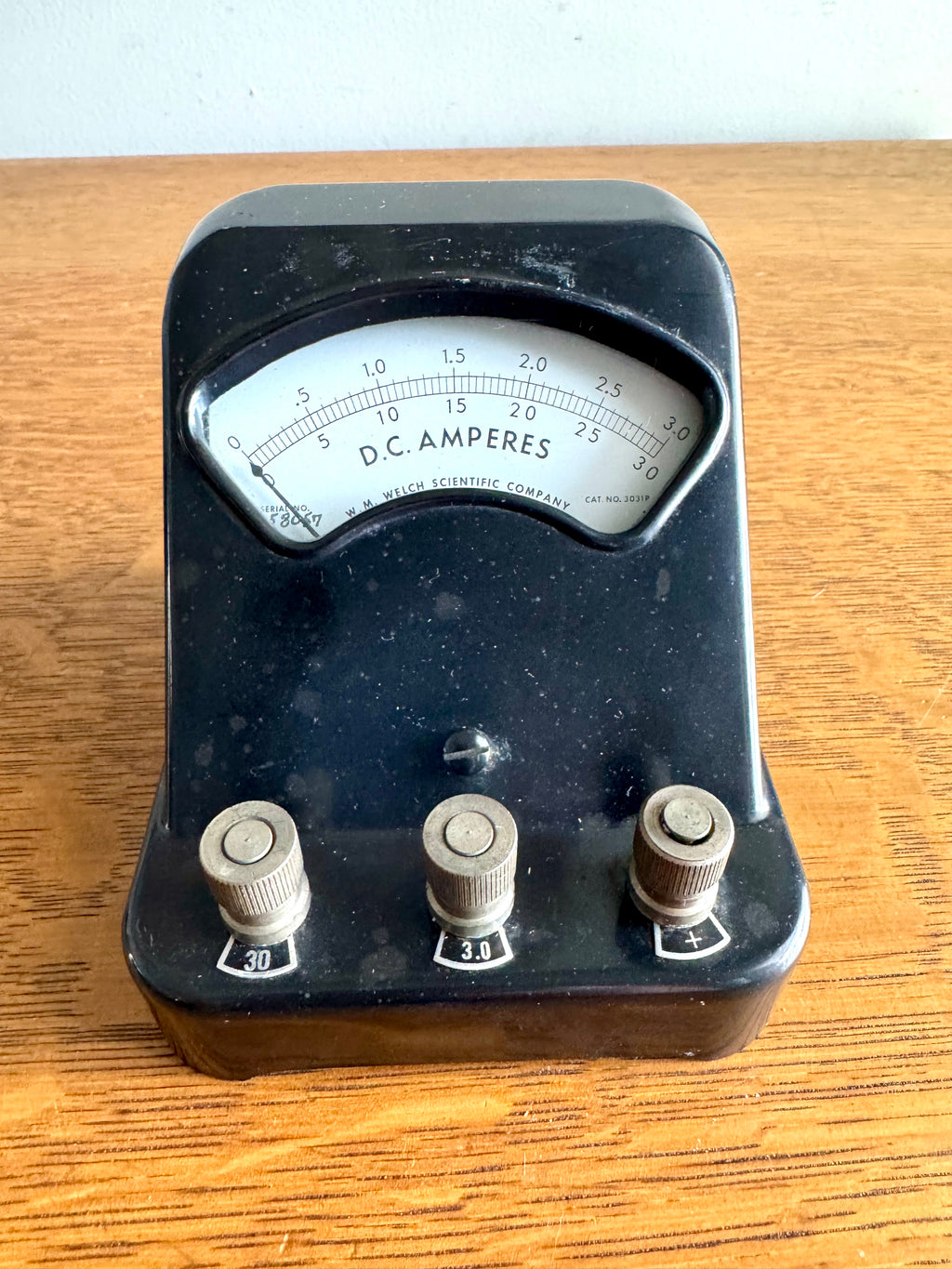 Vintage Welch Scientific Co. D.C. Amperes Meter | Black Bakelite Welch Scientific Co Ampere Meter | Industrial Lab Equipment Amp Meter