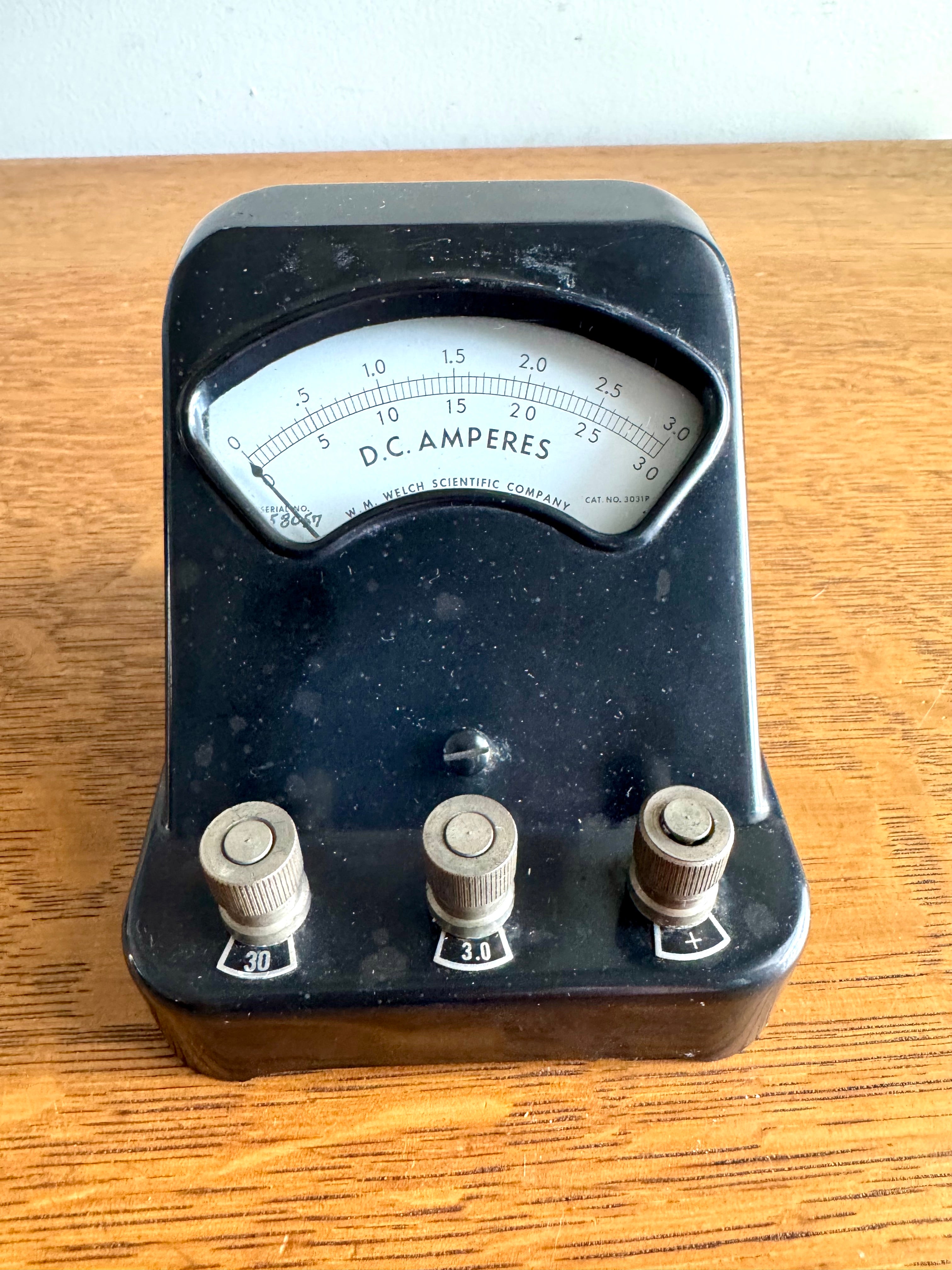 Vintage Welch Scientific Co. D.C. Amperes Meter | Black Bakelite Welch Scientific Co Ampere Meter | Industrial Lab Equipment Amp Meter