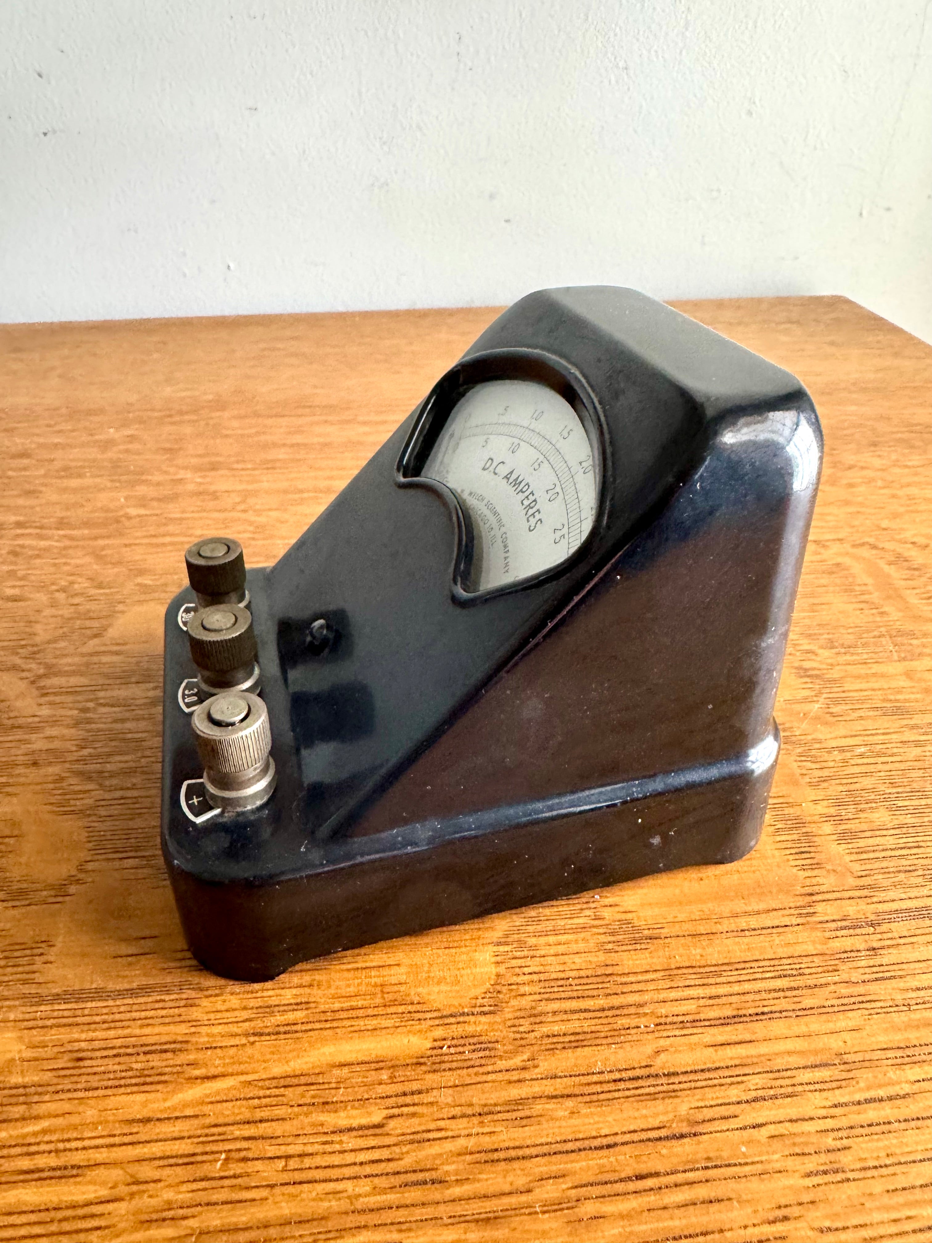 Vintage Welch Scientific Co. D.C. Amperes Meter | Black Bakelite Welch Scientific Co Ampere Meter | Industrial Lab Equipment Amp Meter