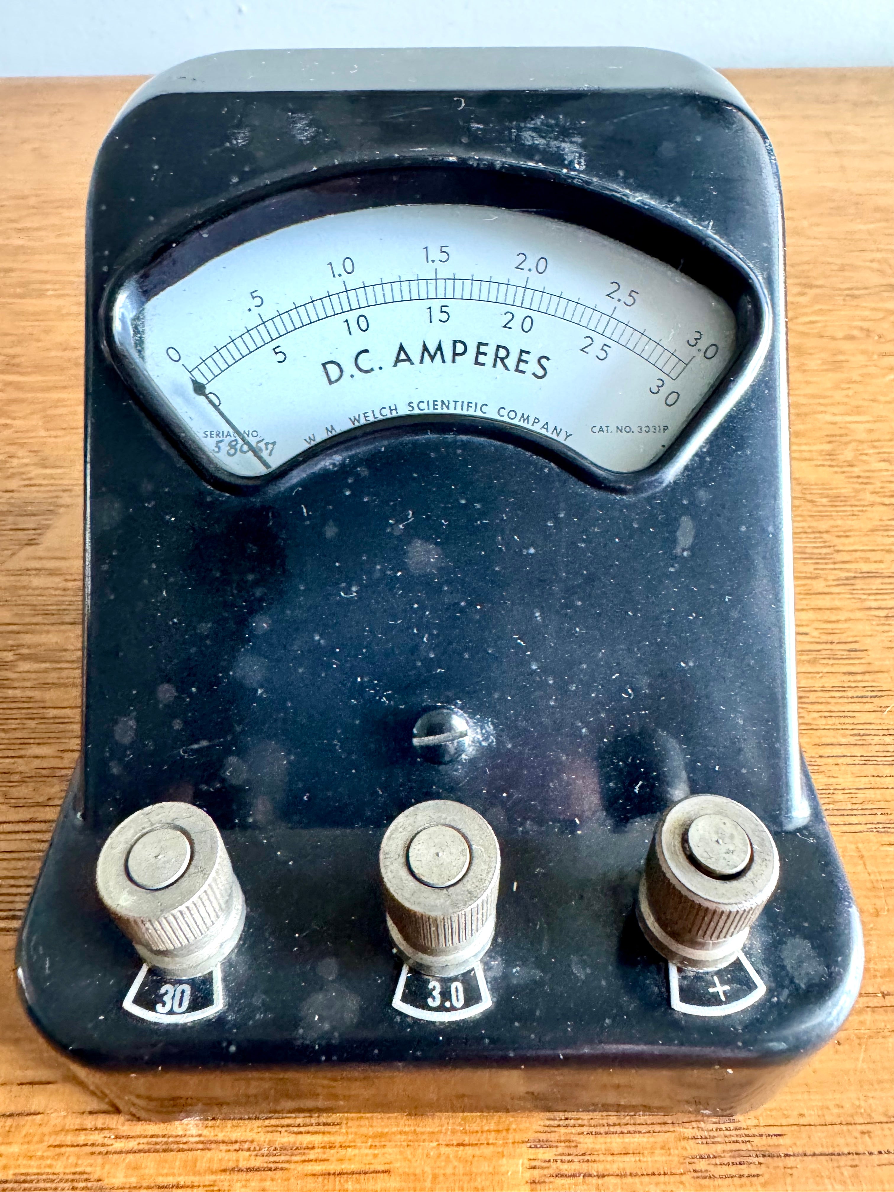 Vintage Welch Scientific Co. D.C. Amperes Meter | Black Bakelite Welch Scientific Co Ampere Meter | Industrial Lab Equipment Amp Meter