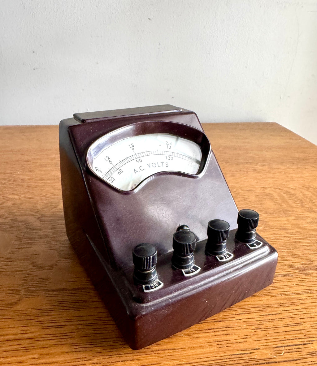 Vintage Welch Scientific Co. A.C. Volt Meter | Brown Bakelite Welch Scientific Co Volt Meter | Industrial Lab Equipment Voltmeter