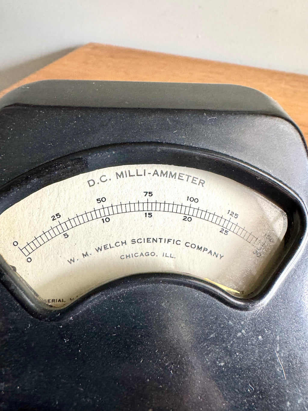 Vintage Welch Scientific Co. D.C. Milli-Ammeter | Black Bakelite Welch Scientific Co D.C. Milli-Ammeter | Industrial Lab Equipment Amp Meter