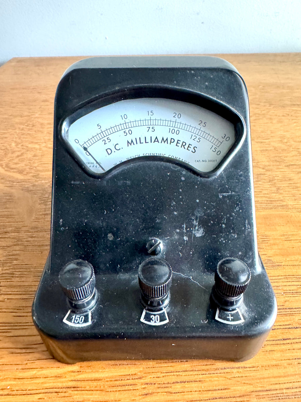 Vintage Welch Scientific Co. D.C. Milliamperes Meter | Black Bakelite Welch Scientific Co D.C. Milliamperes Meter | Industrial Lab Equipment Amp Meter
