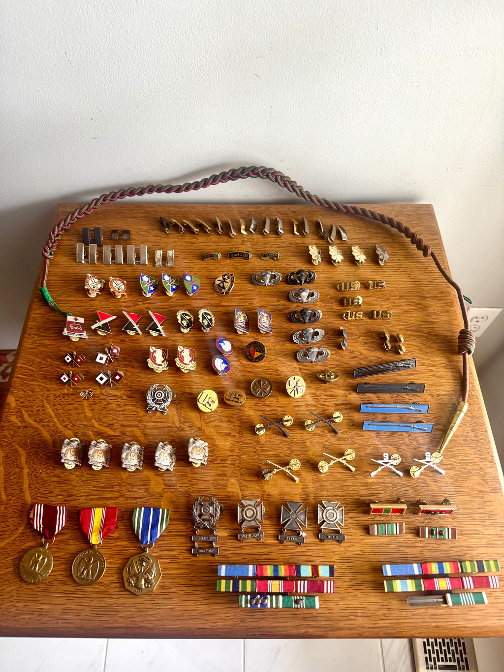 Vtg Lot of Military Pins, Medals, Ribbons, Ranks Etc.. | Ranger Military Pins and Metals