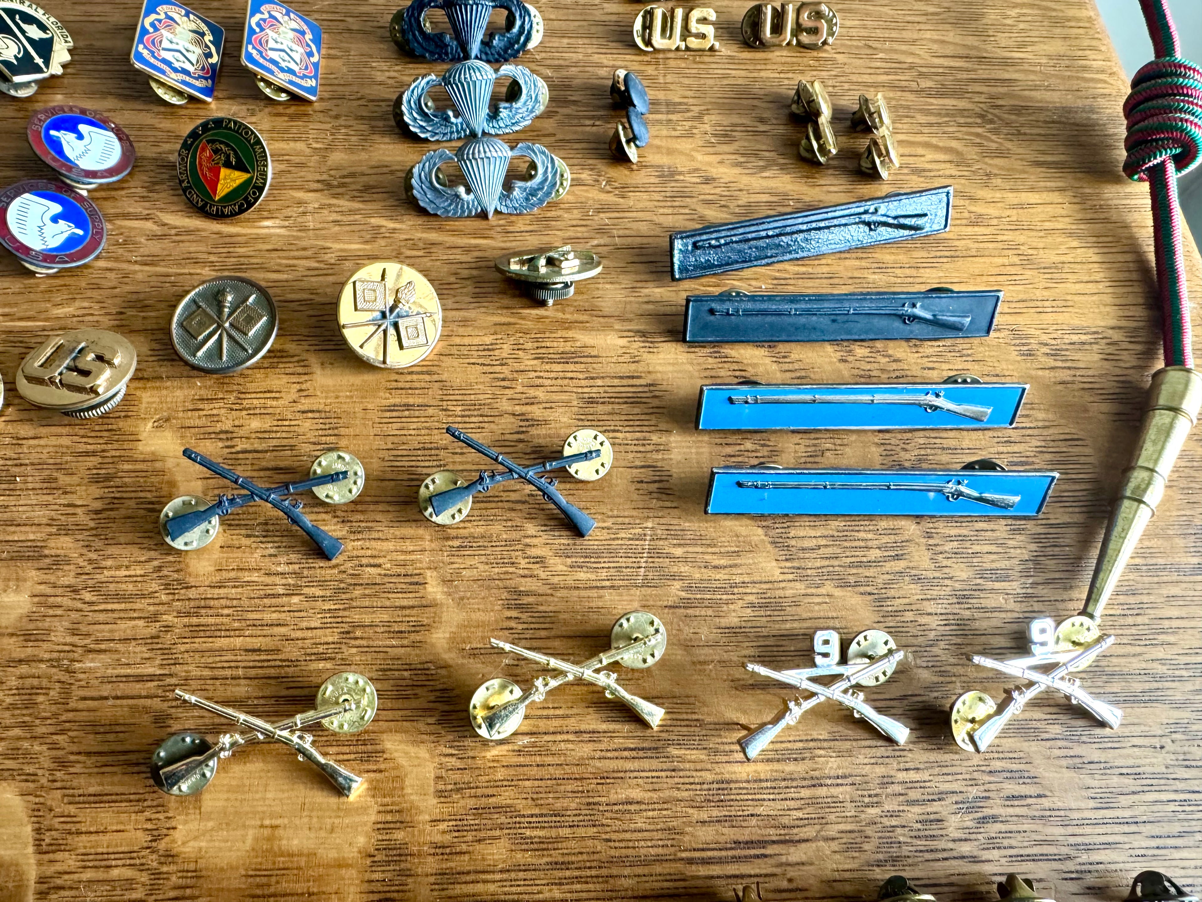 Vtg Lot of Military Pins, Medals, Ribbons, Ranks Etc.. | Ranger Military Pins and Metals