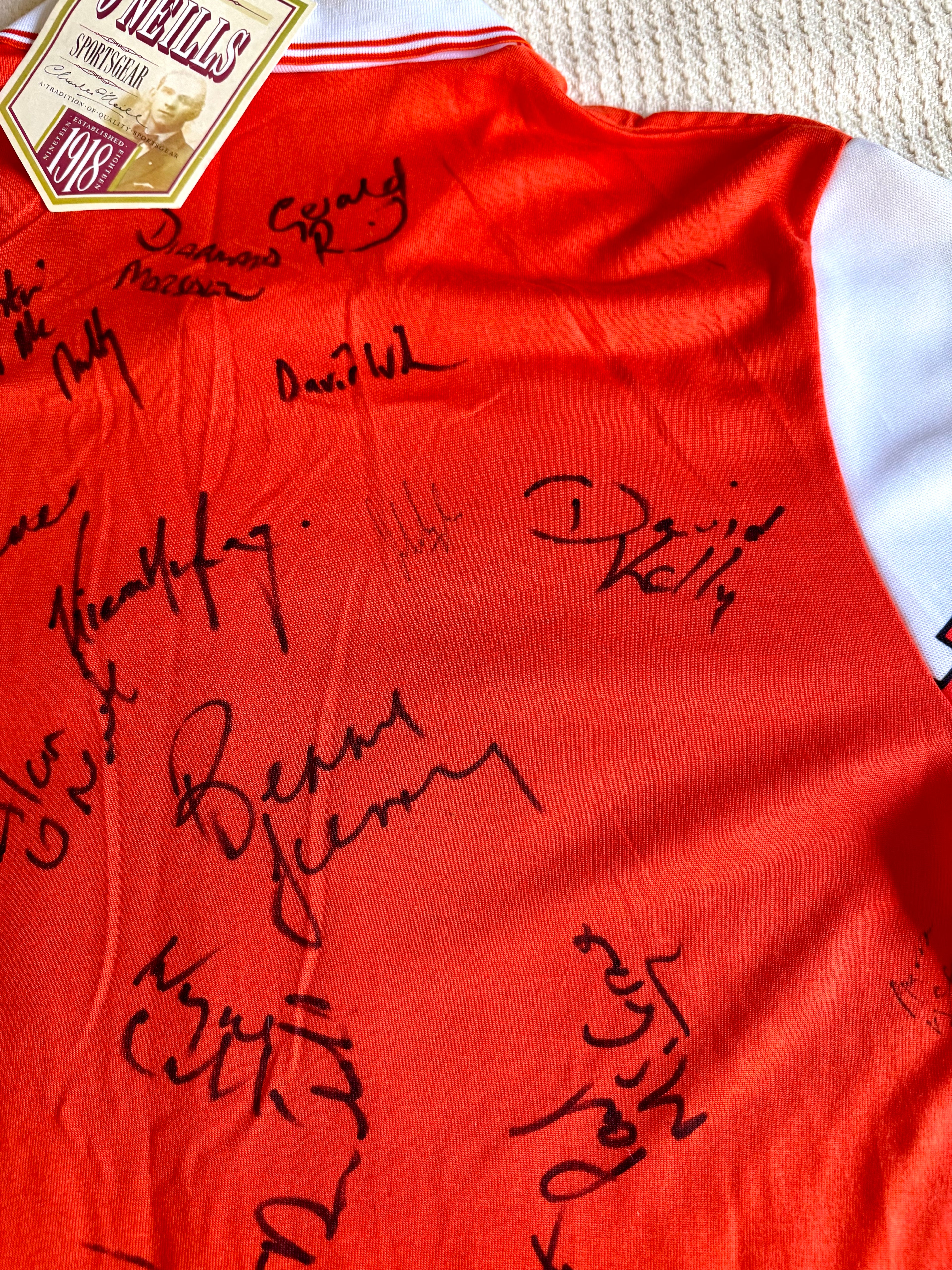 Vtg 90's Armagh GAA Signed Jersey | O'neills 90's Armagh Gaelic Jersey With Signatures