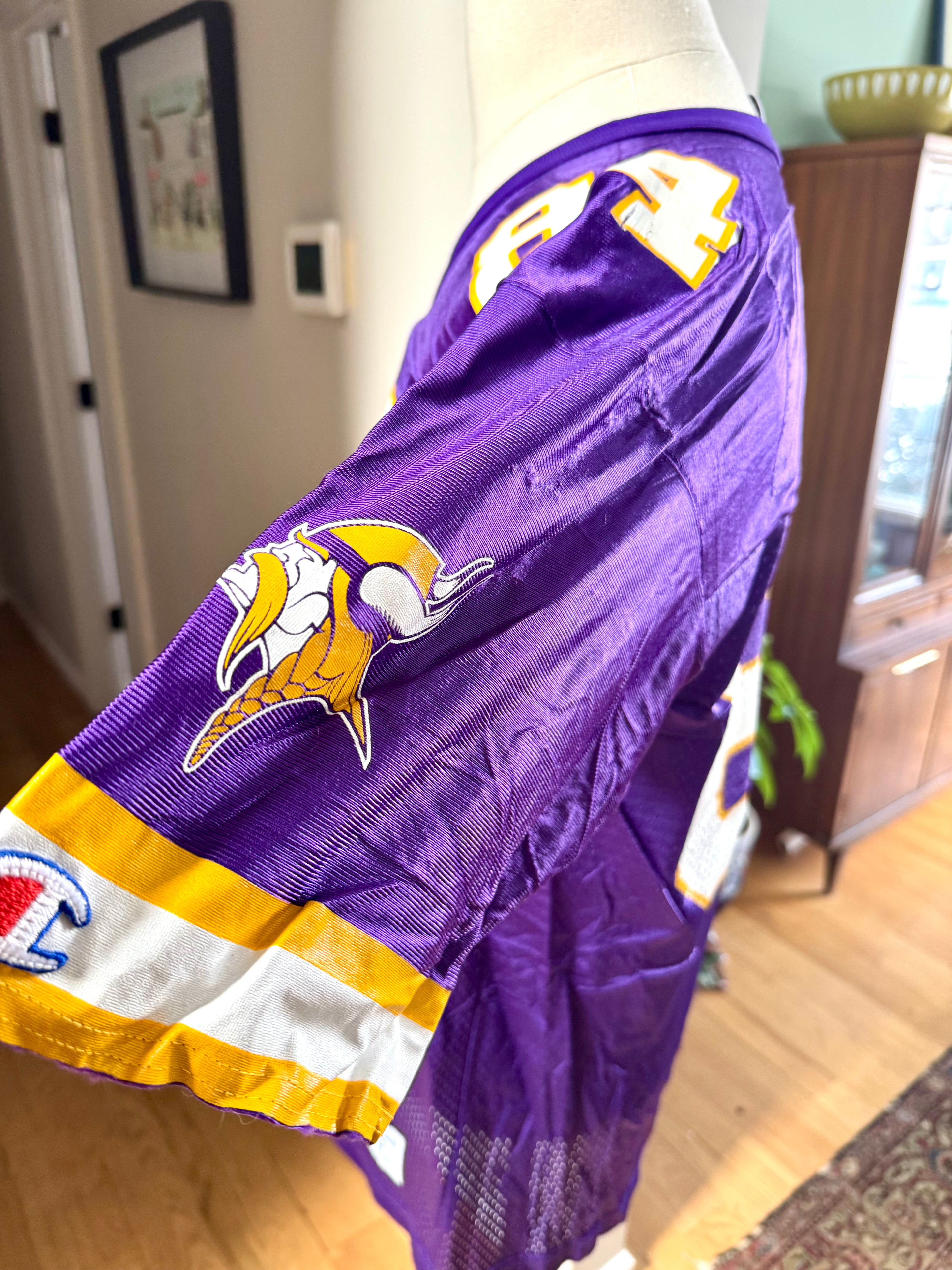 Vtg Minnesota Vikings 90's Champion Home Jersey - Randy Moss #84