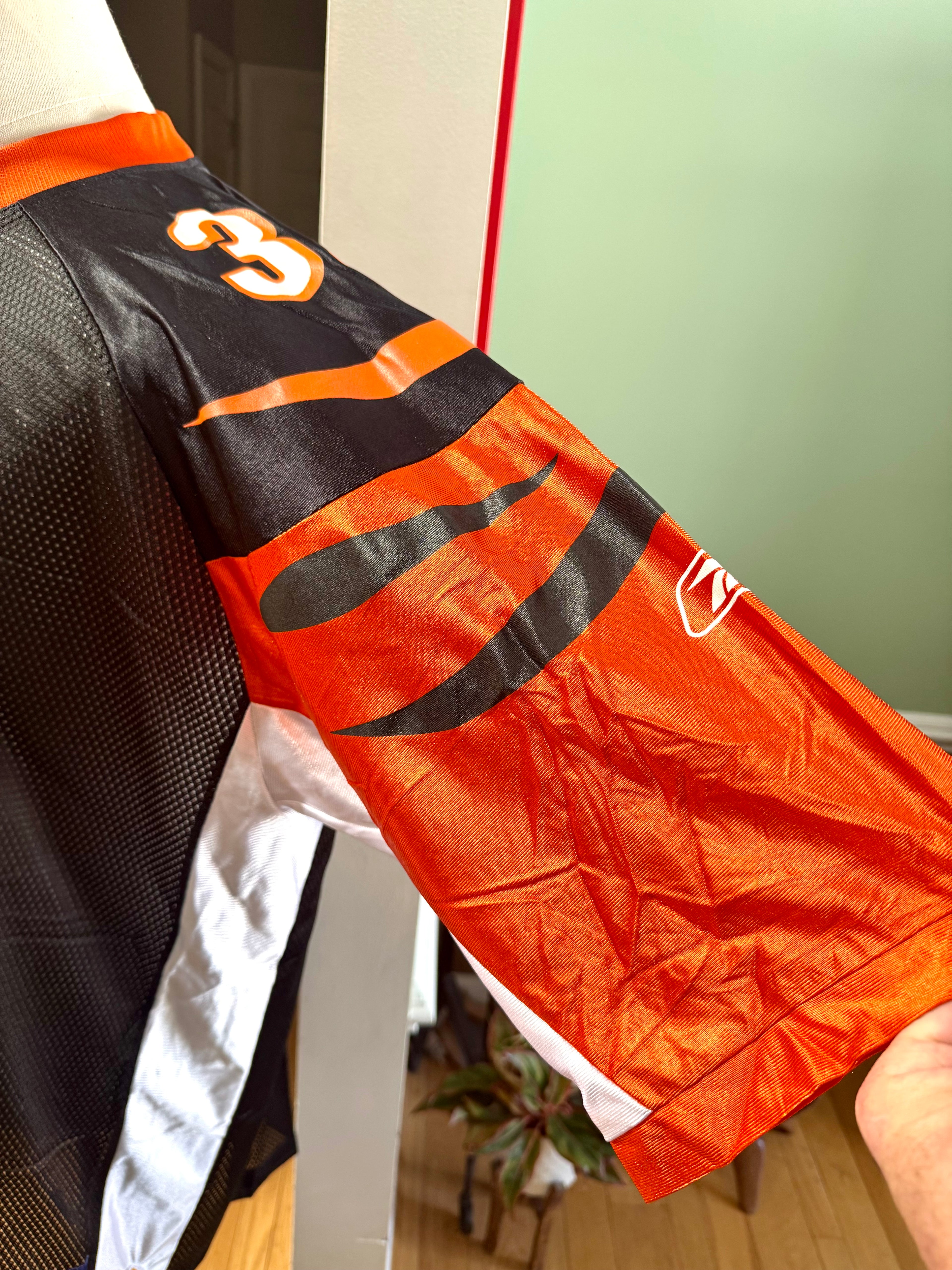 2009 Cedric Benson Cincinnati Bengals Reebok NFL Jersey Size XL